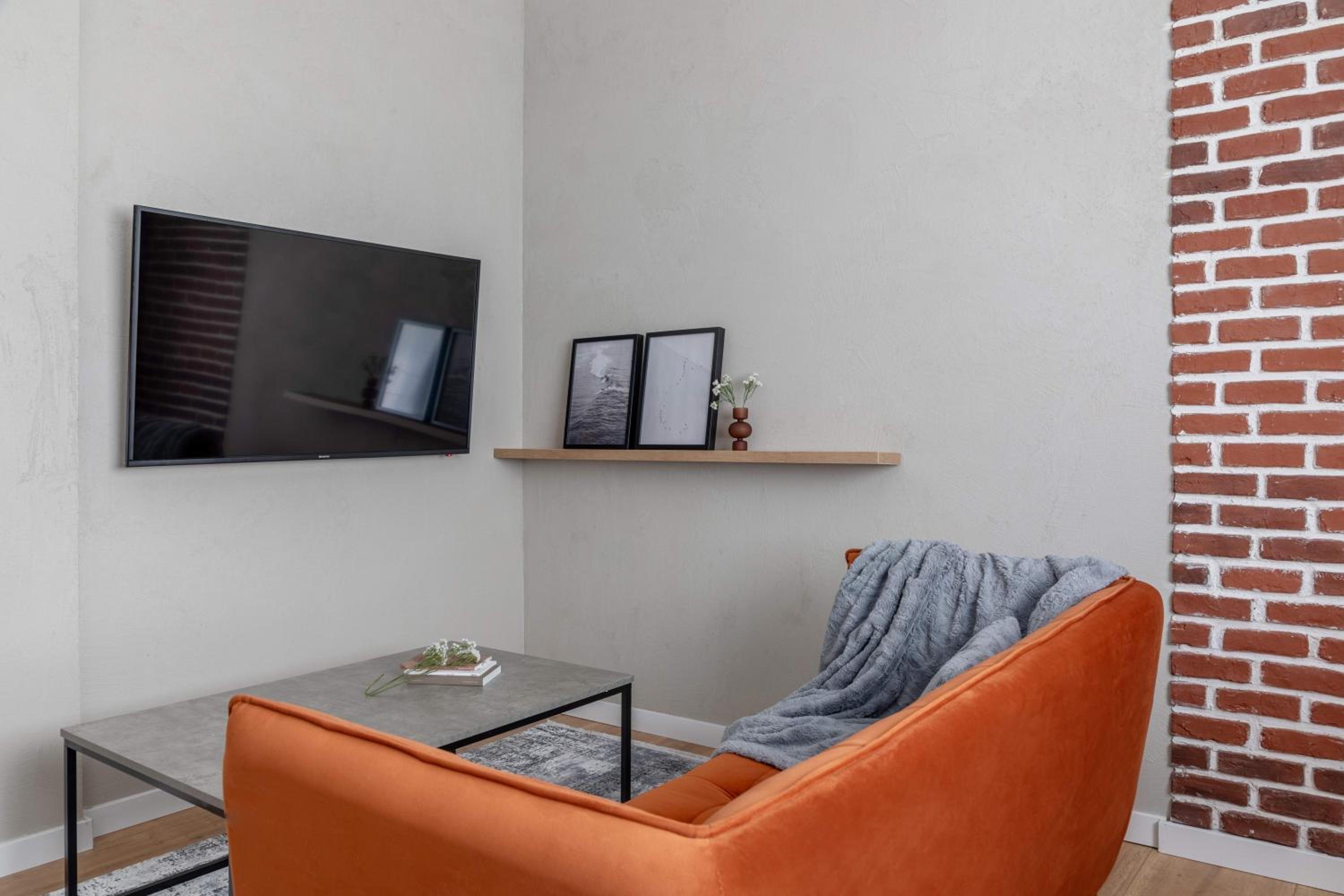 Urban 1BR Loft Residences - Modern Comfort in Bucharest Center