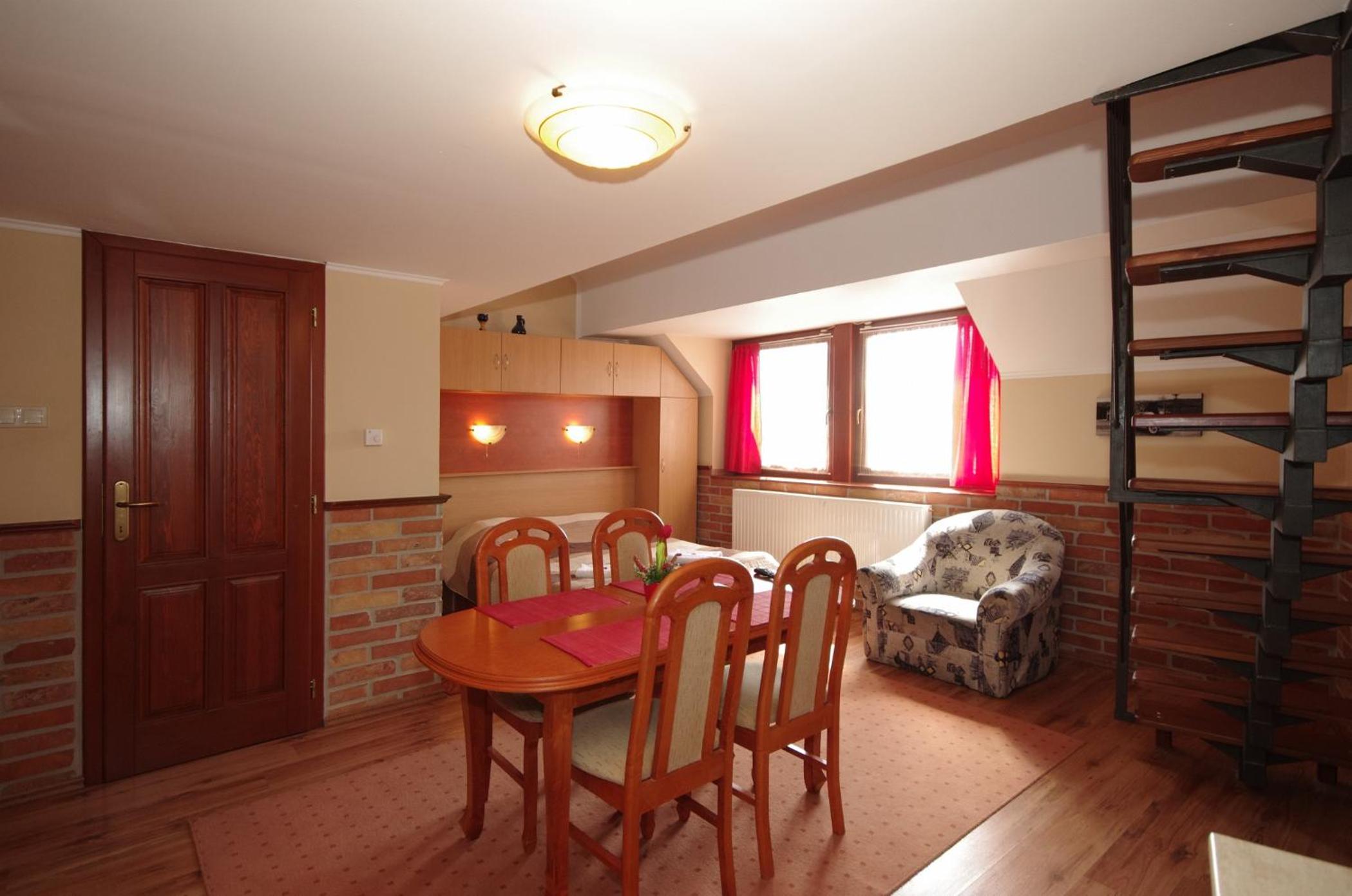 Gyulai Brill Apartman view 4
