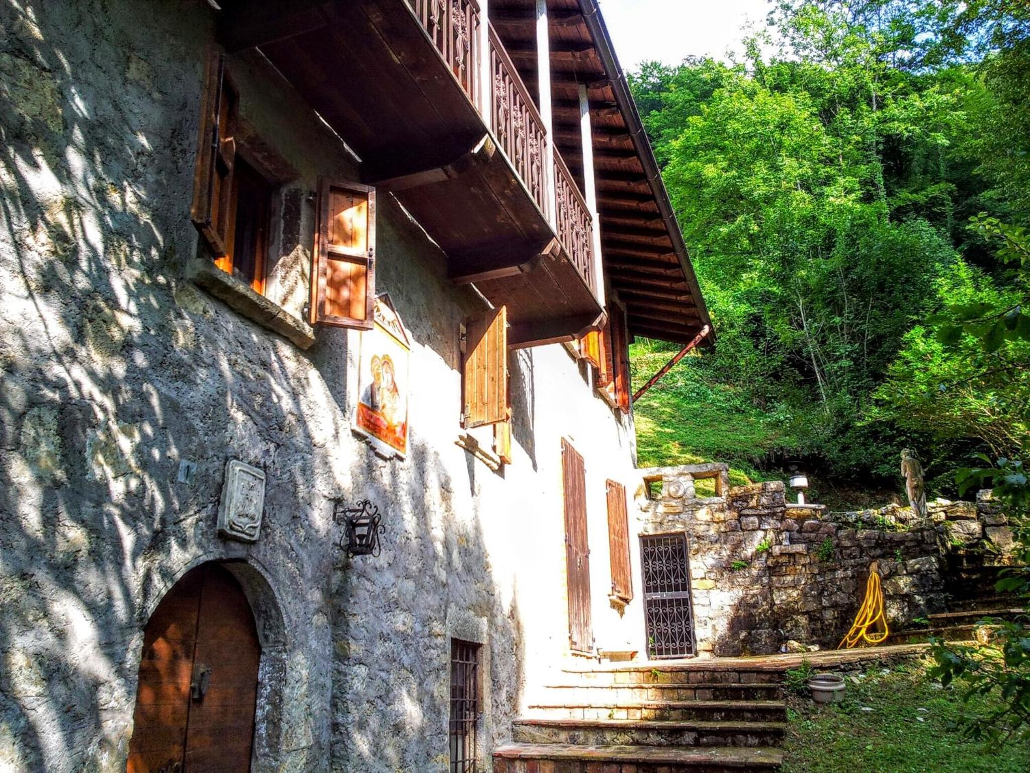 Photo 26