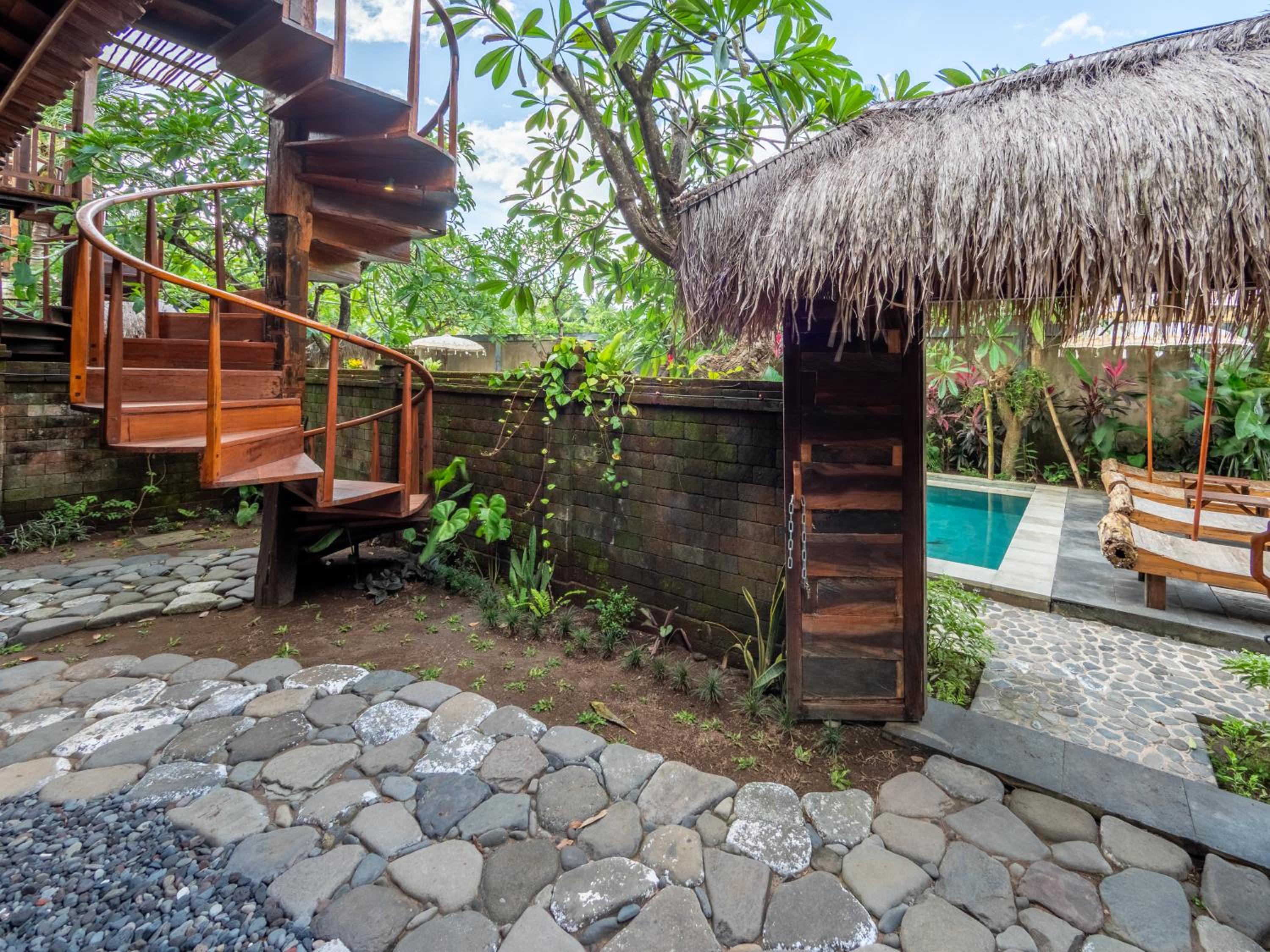 Aruna Jayanti Villa