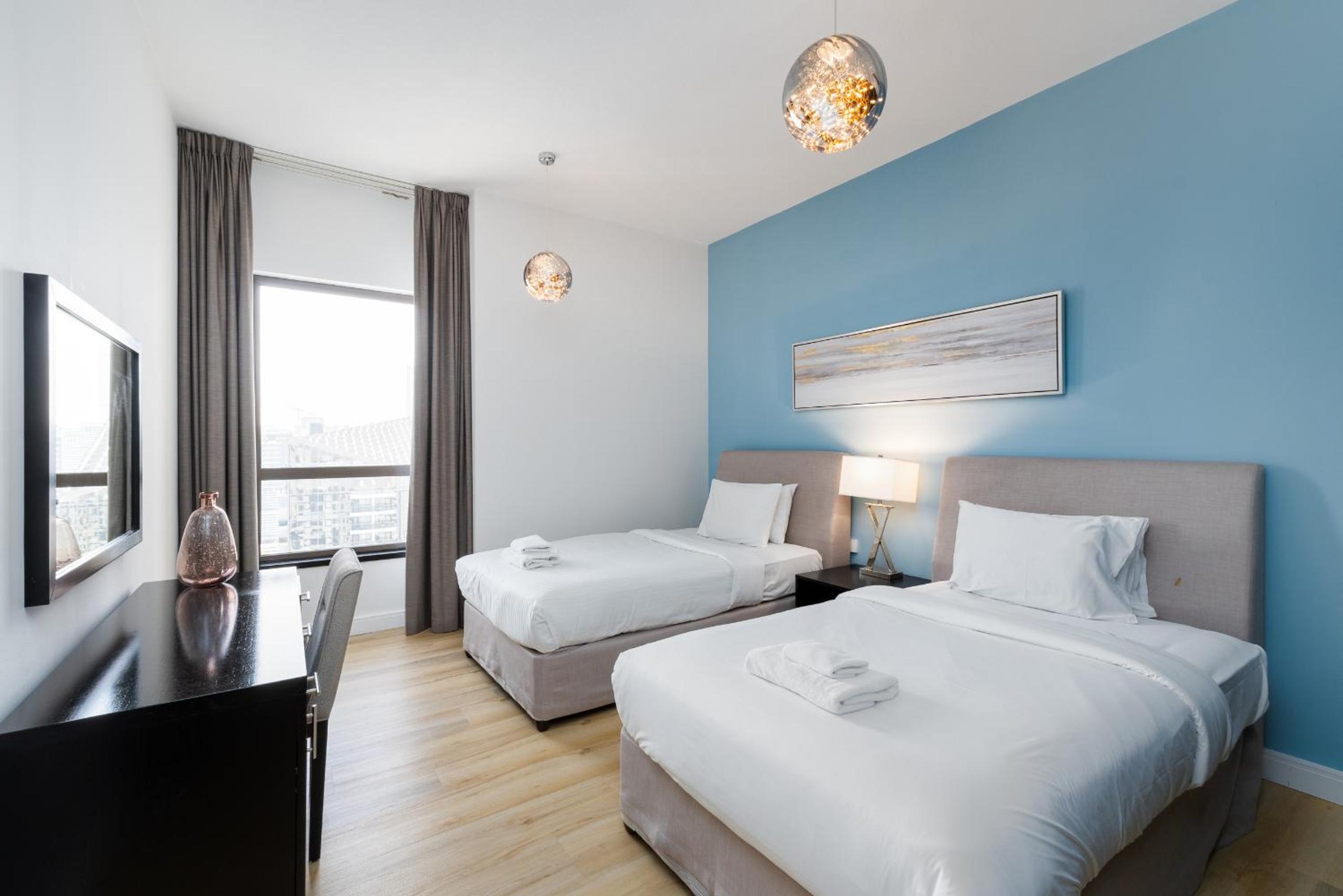 Shams 1, Jumeirah Beach Residence - Mint Stay