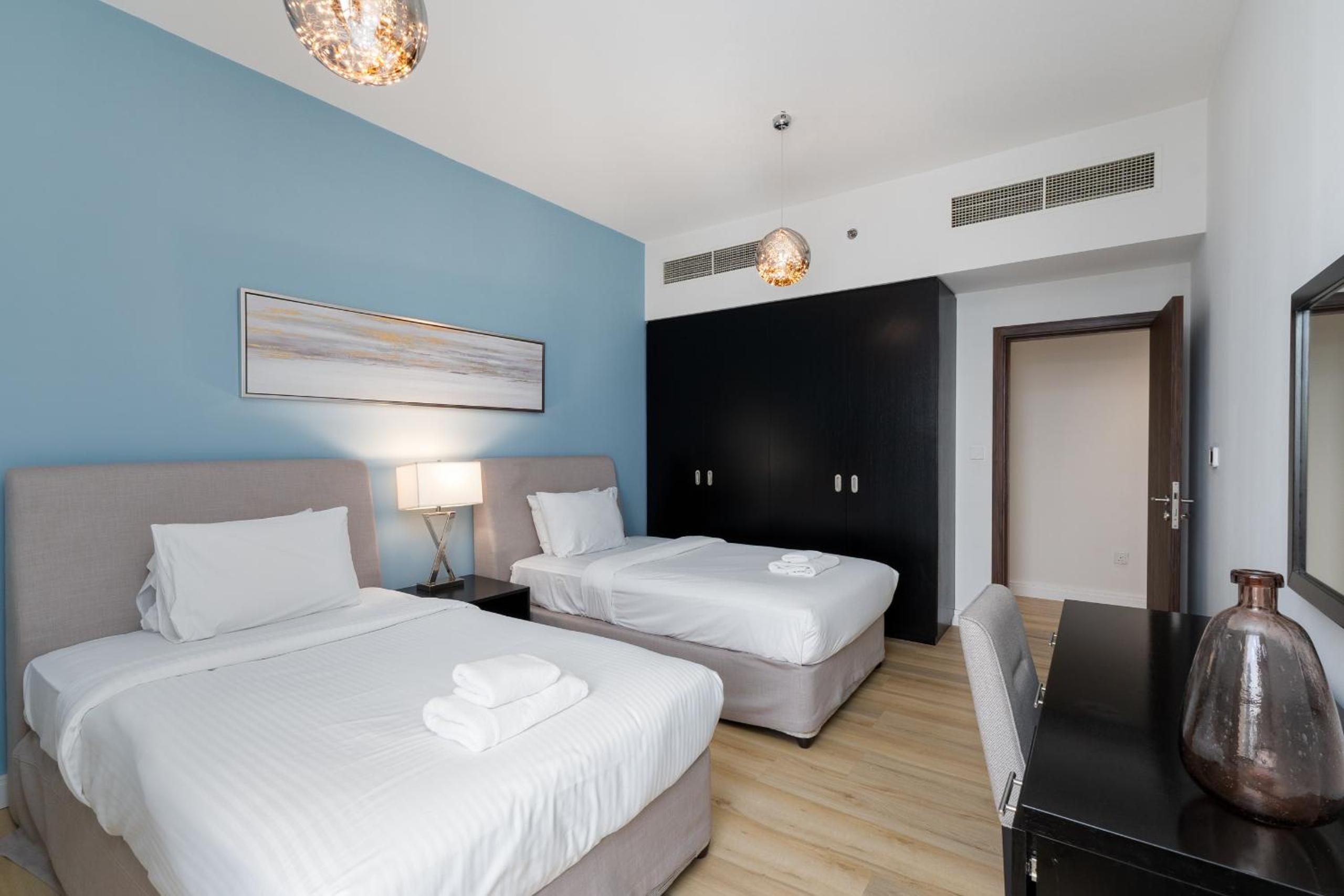 Shams 1, Jumeirah Beach Residence - Mint Stay