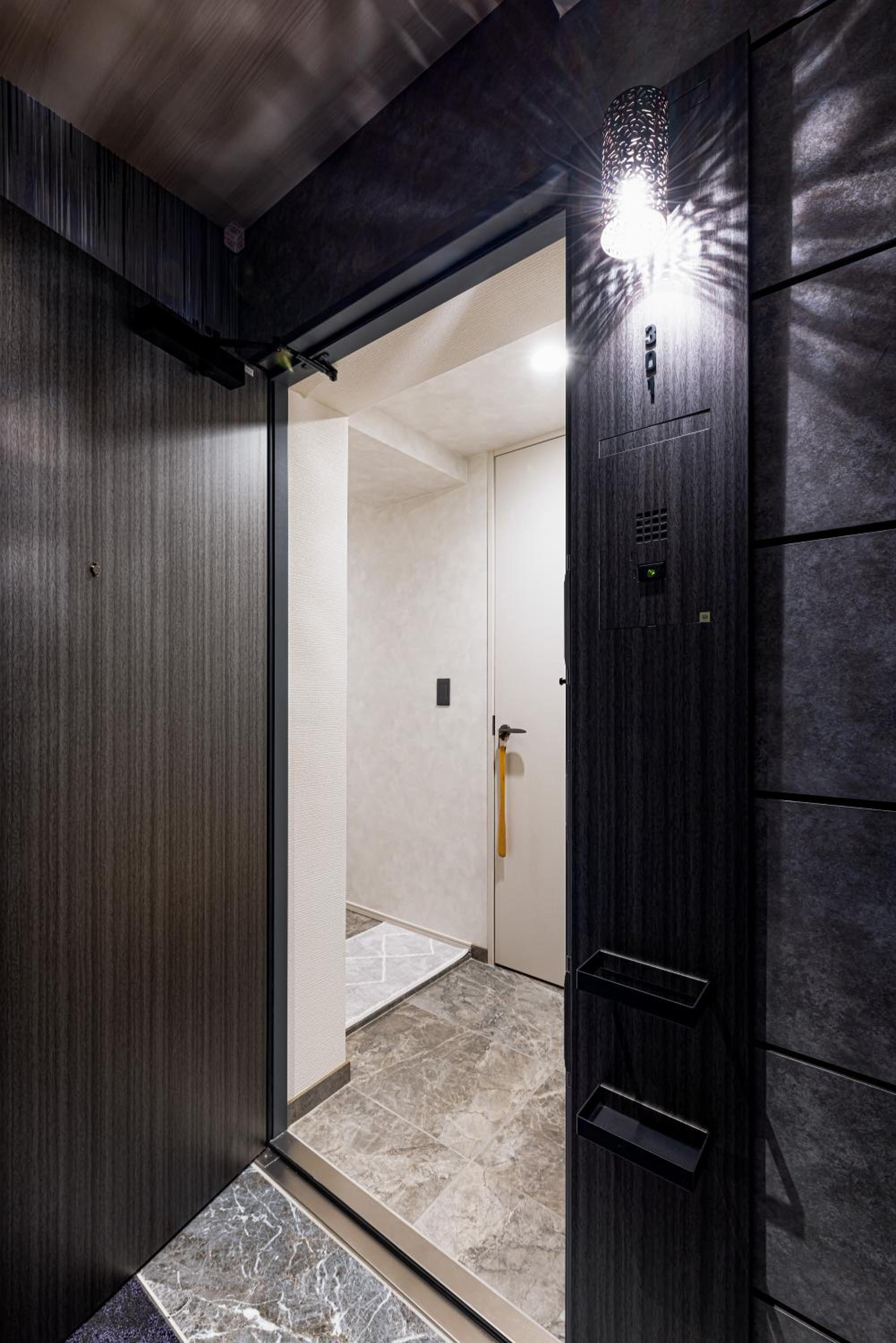 Link House Shinsaibashi