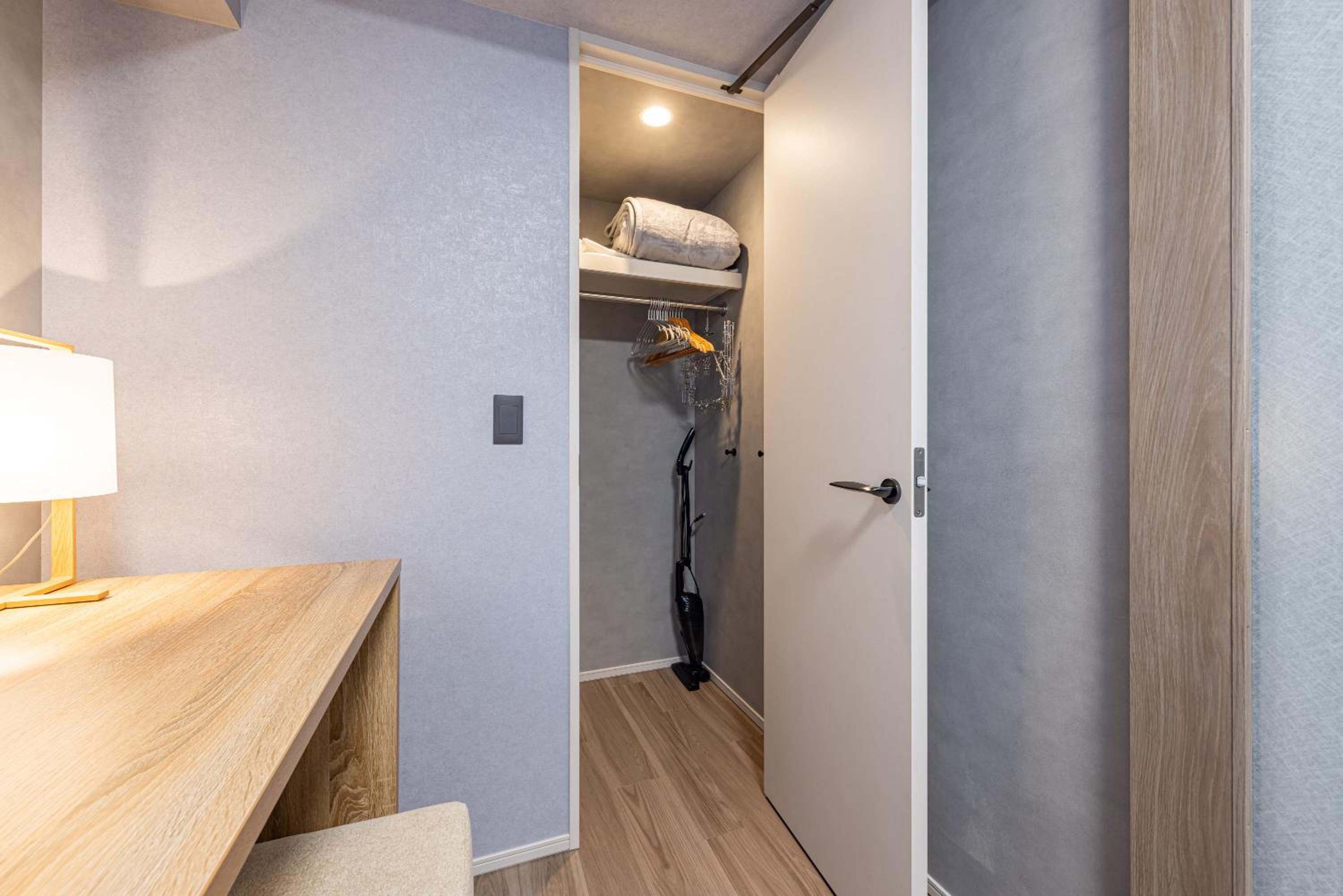 Link House Shinsaibashi