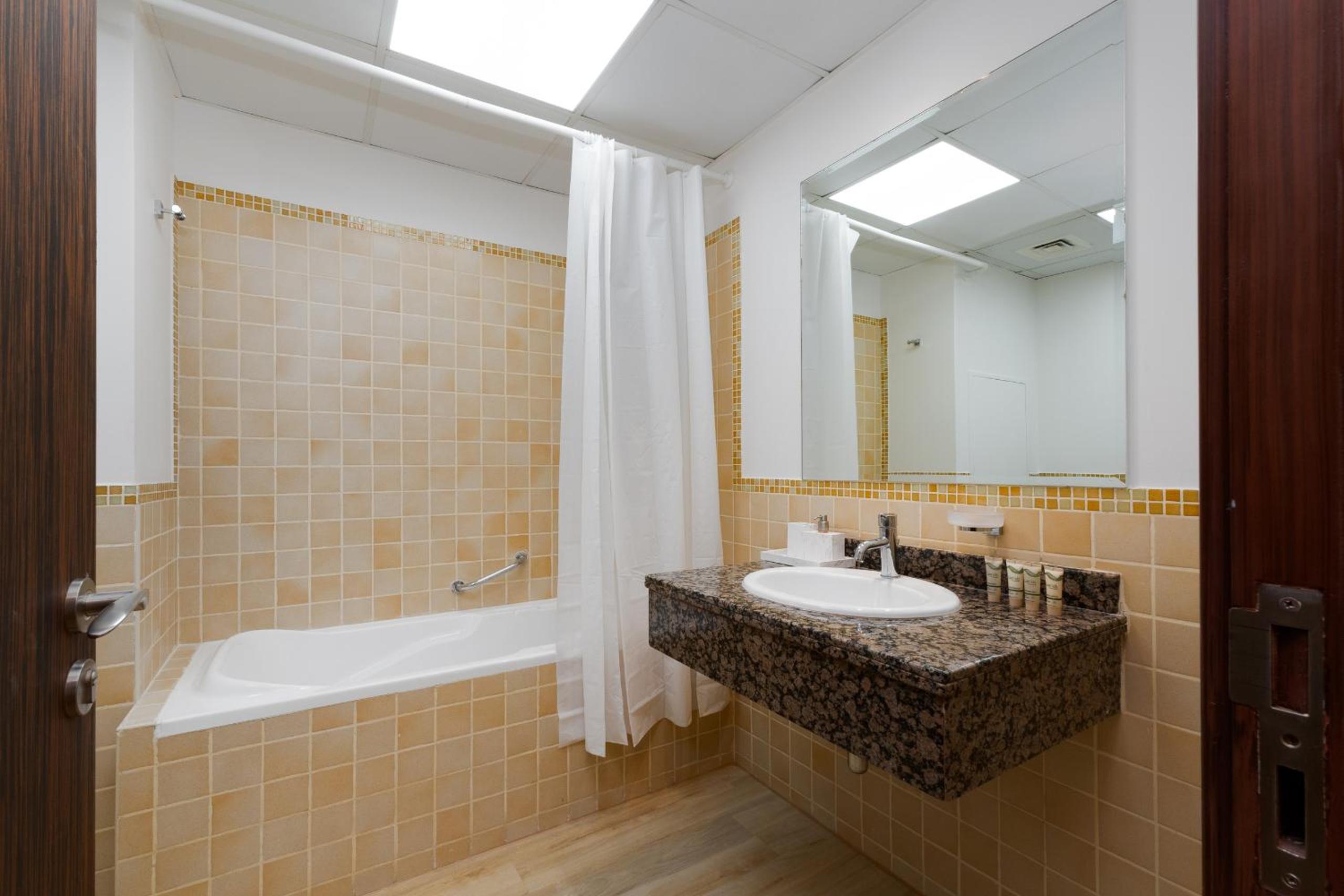 Shams 1, Jumeirah Beach Residence - Mint Stay