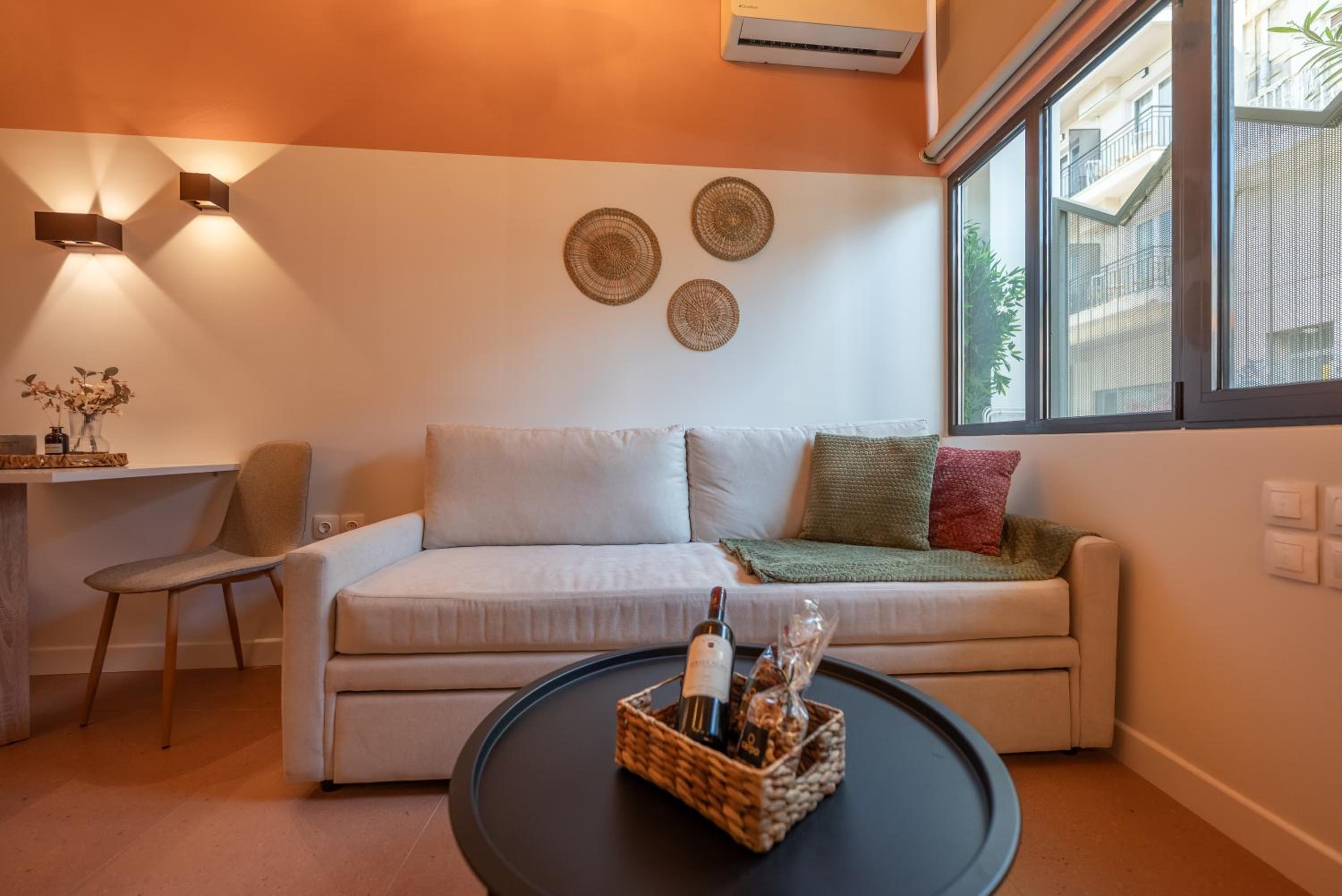 AthenianNest Sarri Boutique Studios Psyrri