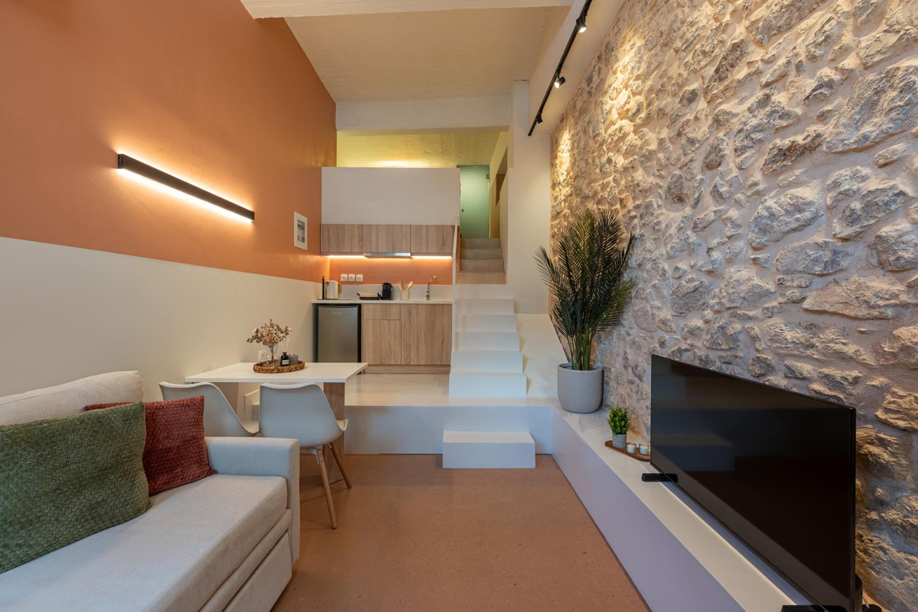 AthenianNest Sarri Boutique Studios Psyrri