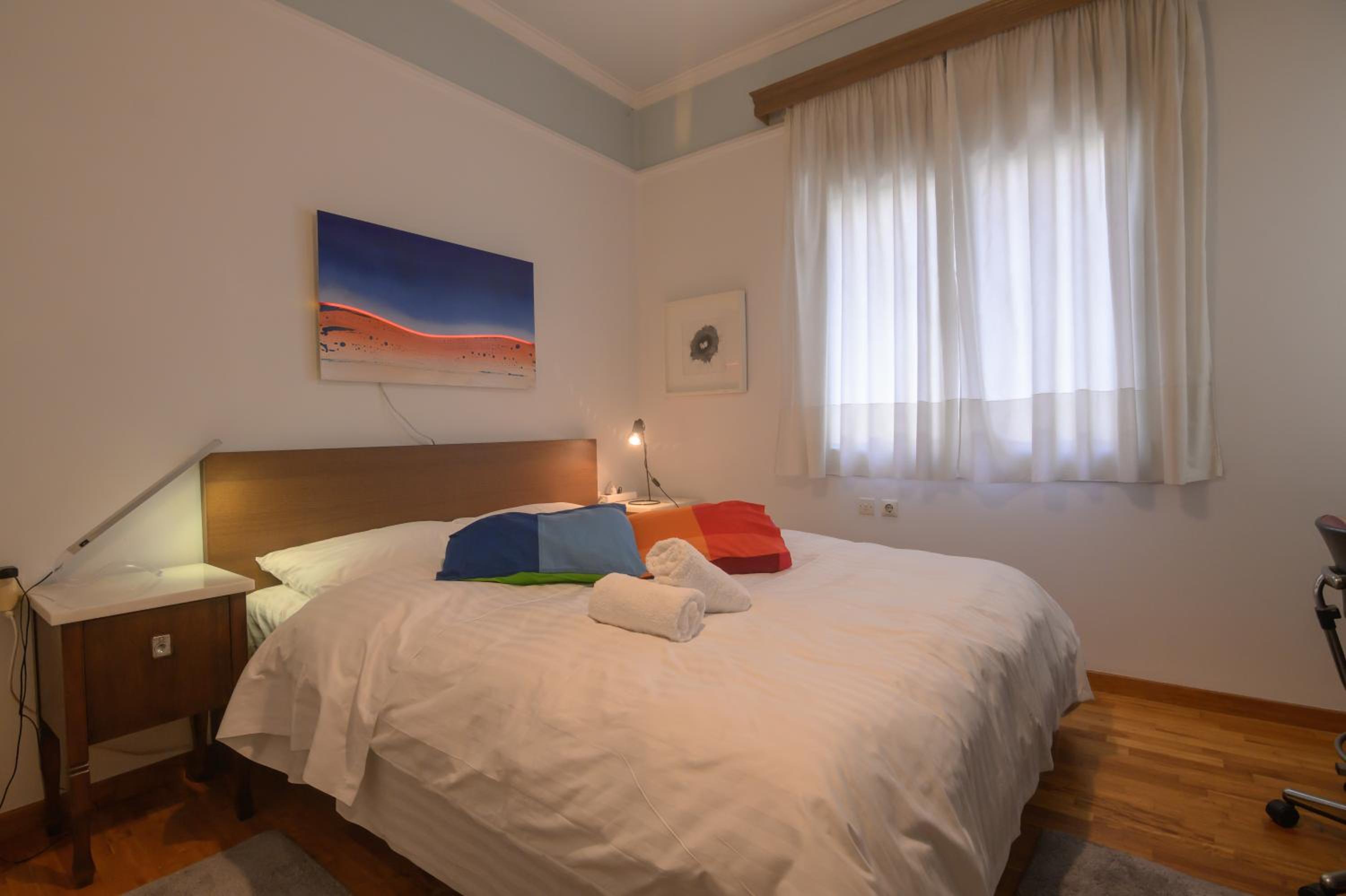Blue Home, Luxury Villa with Pool in the City Centre