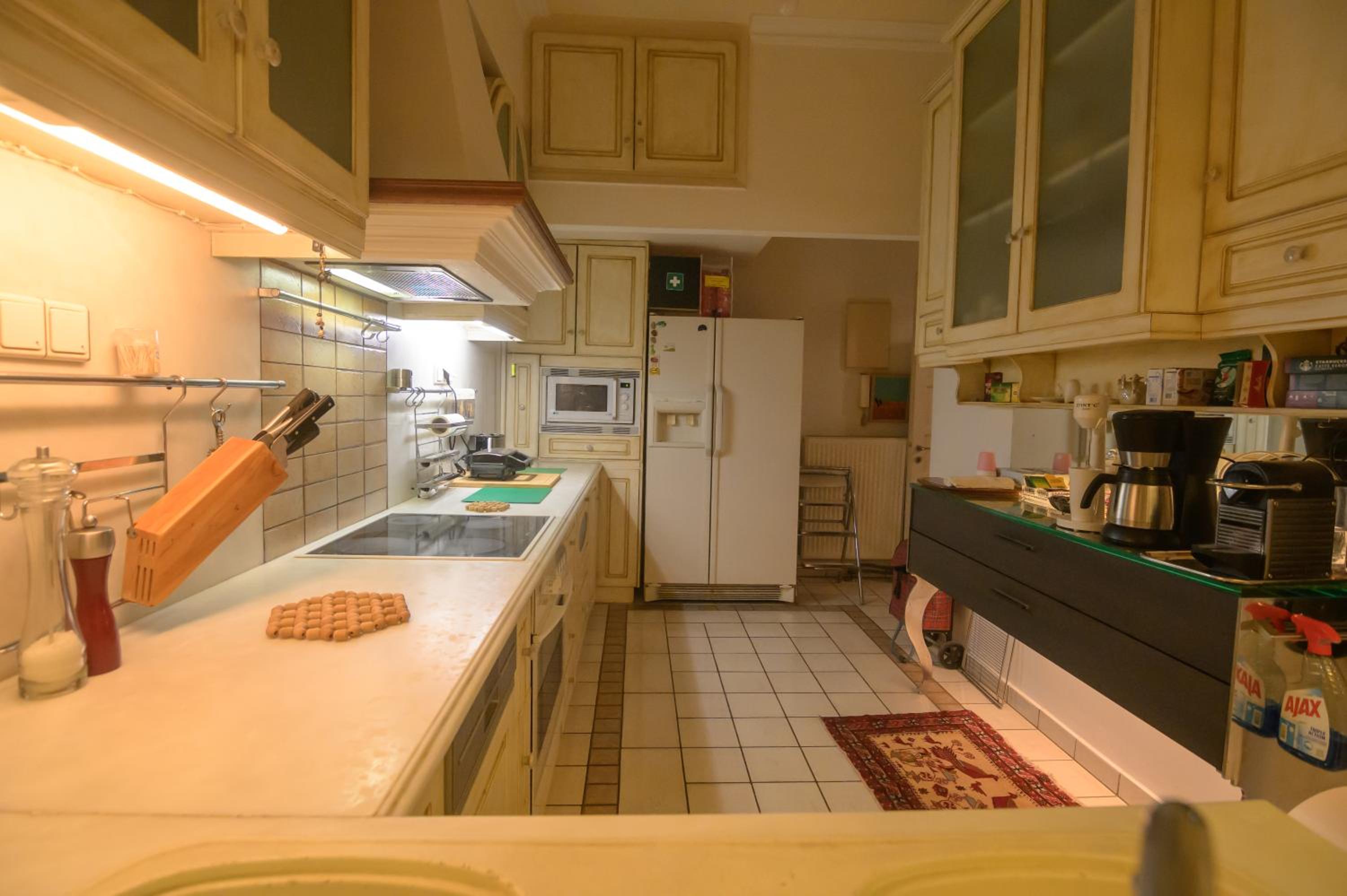 Blue Home, Luxury Villa with Pool in the City Centre