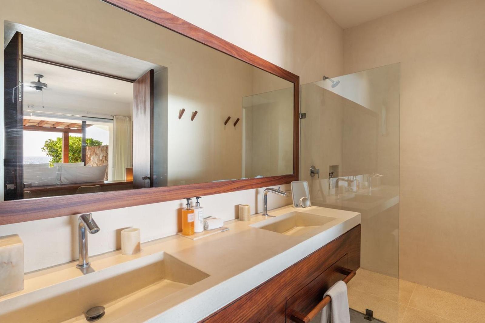 Marea Beachfront Villas