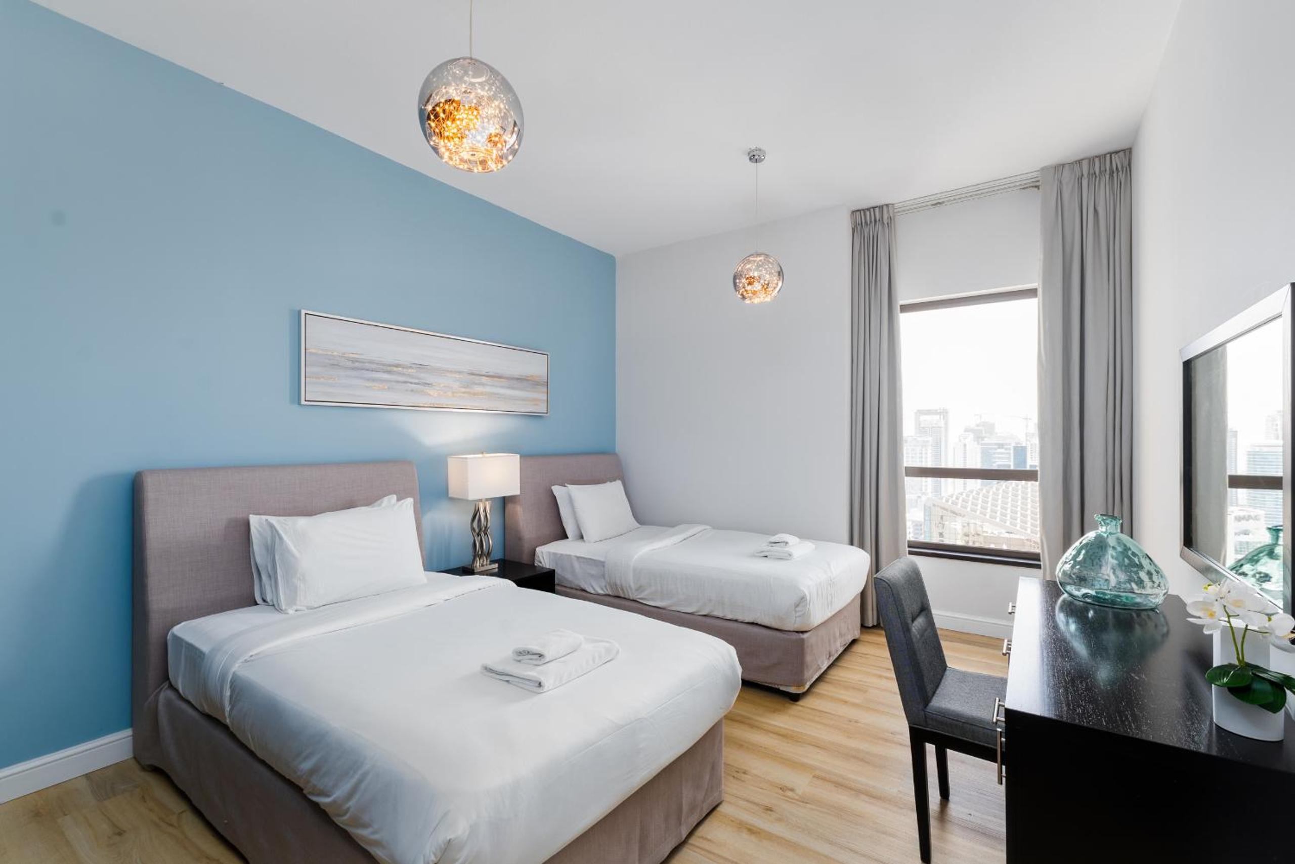 Shams 1, Jumeirah Beach Residence - Mint Stay