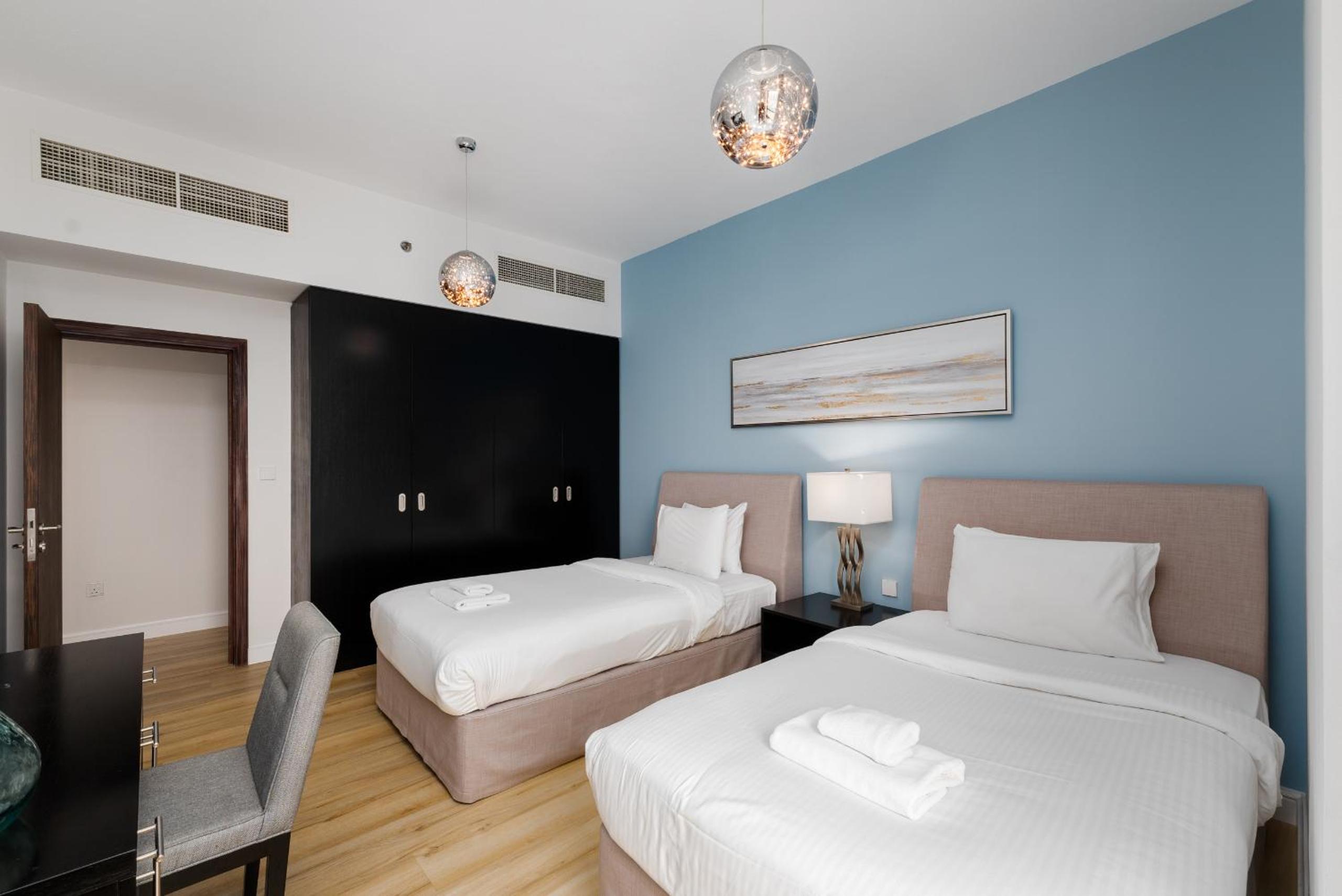 Shams 1, Jumeirah Beach Residence - Mint Stay