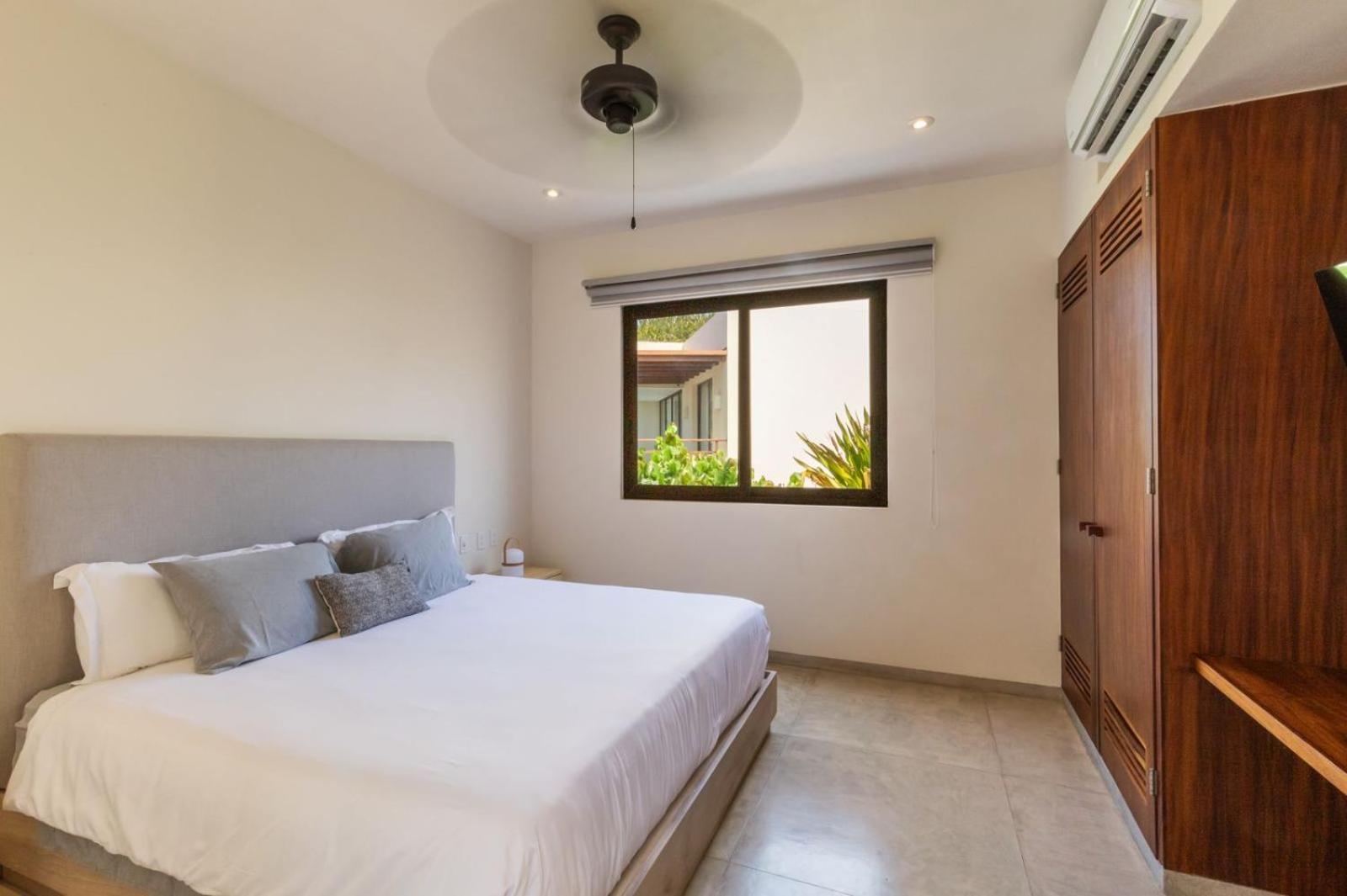 Marea Beachfront Villas
