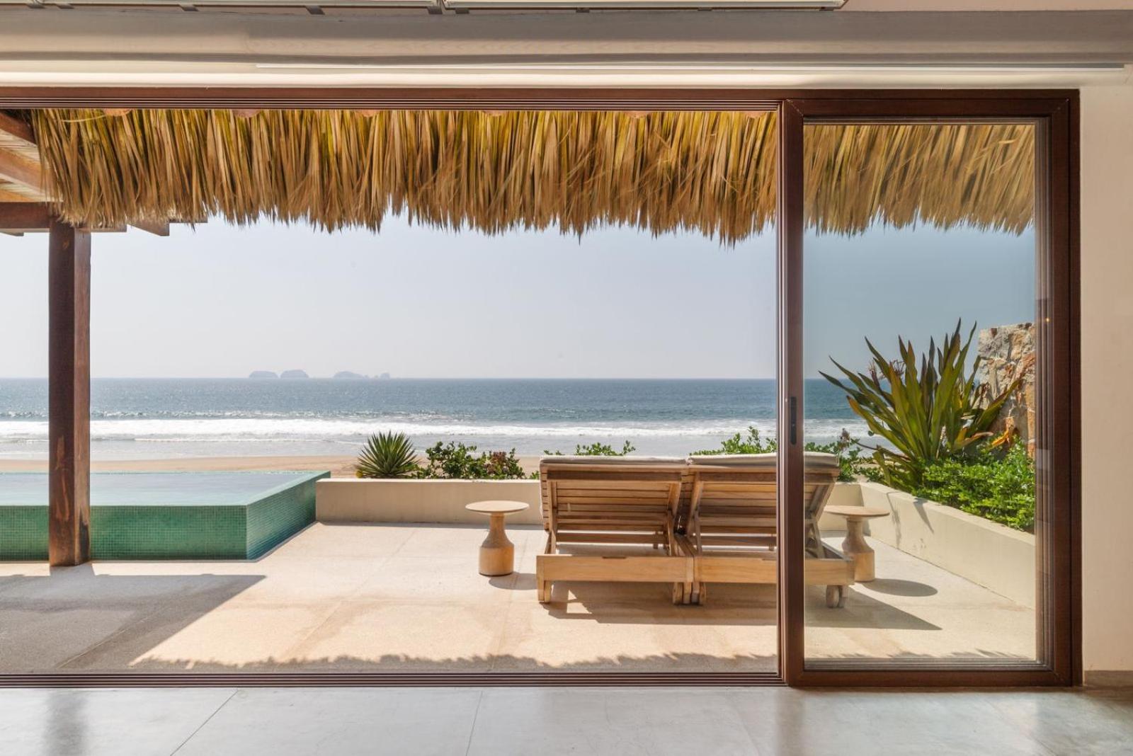 Marea Beachfront Villas