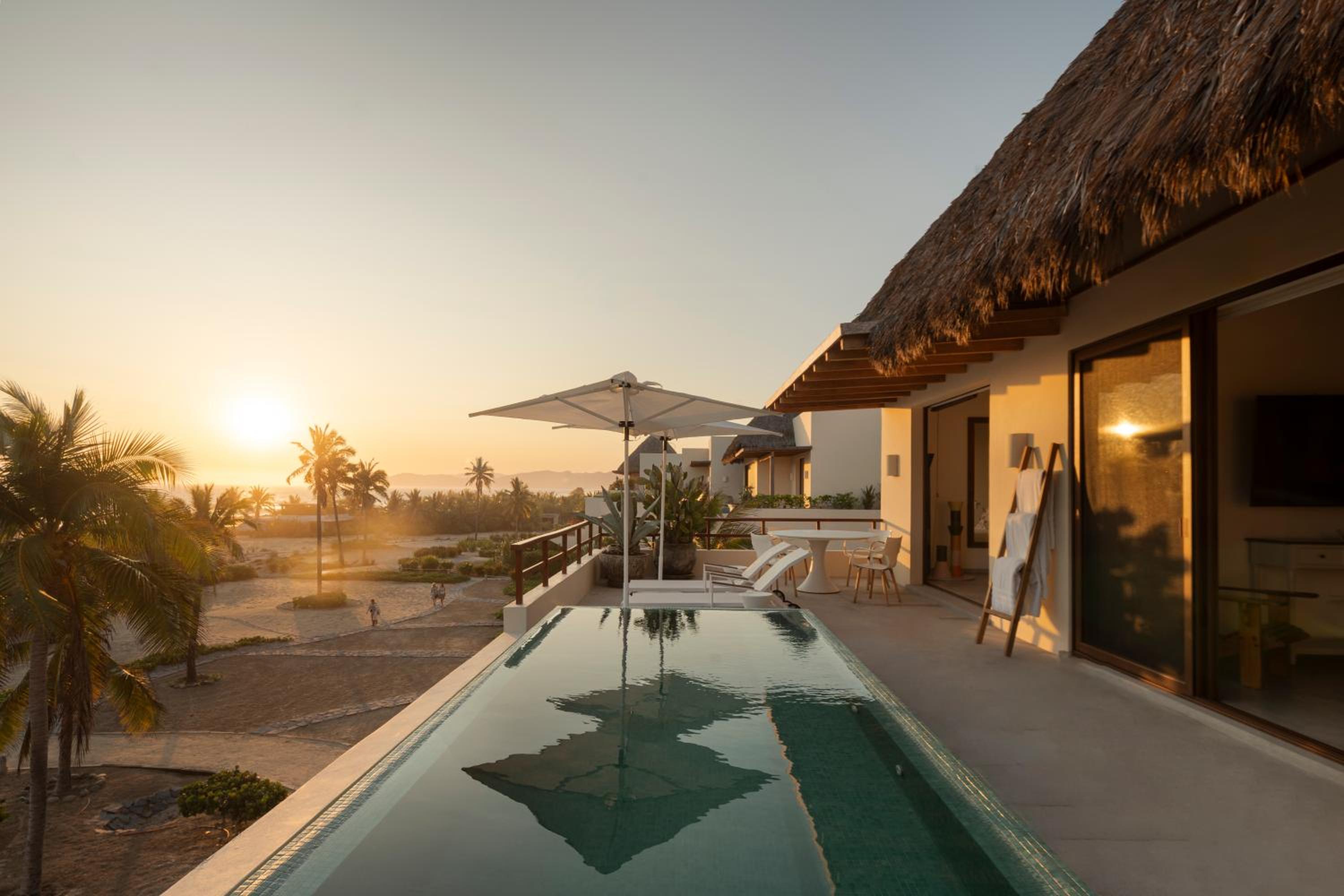 Marea Beachfront Villas