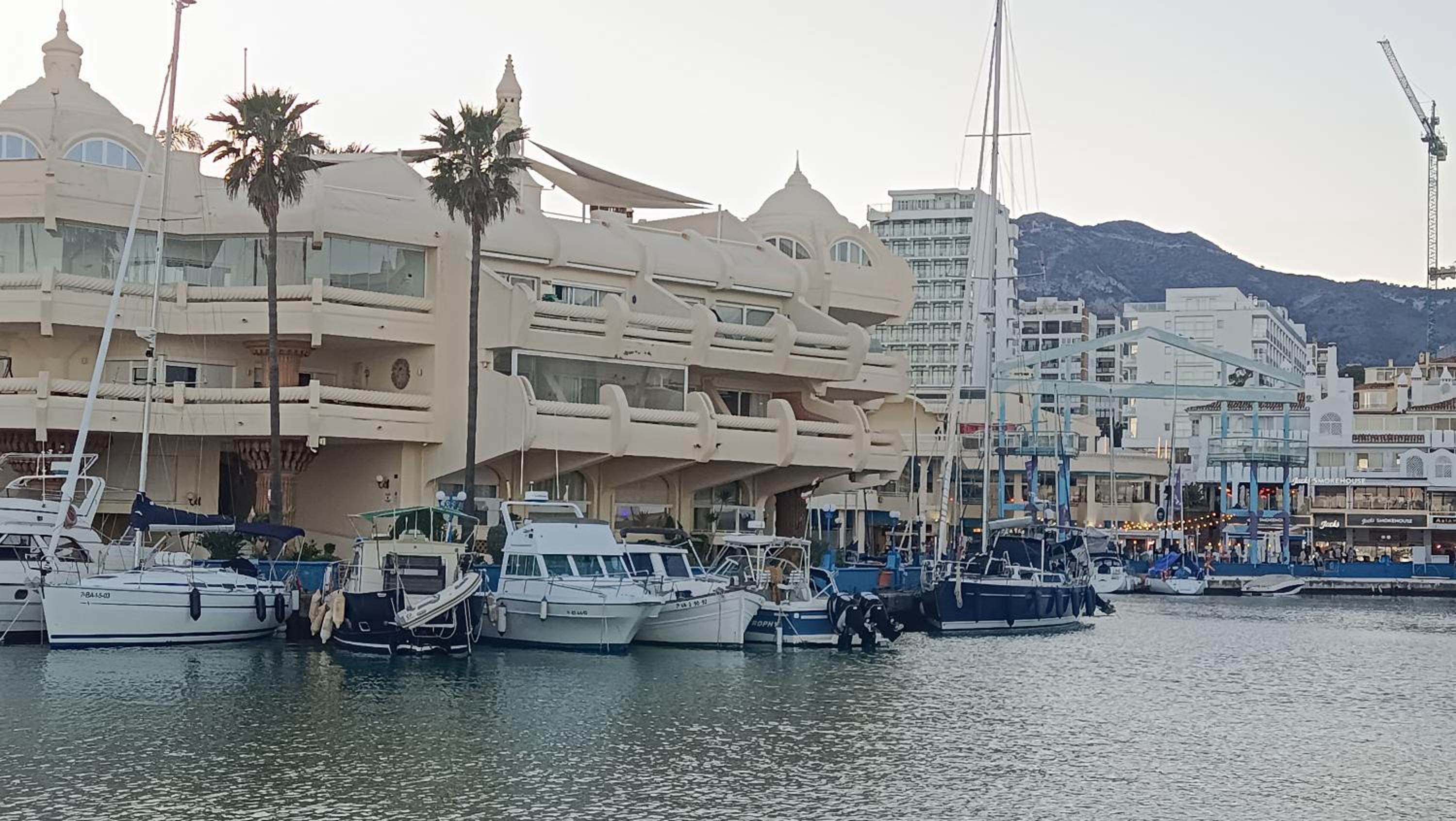 Precioso Apartamento con vista al mar en Benalmádena