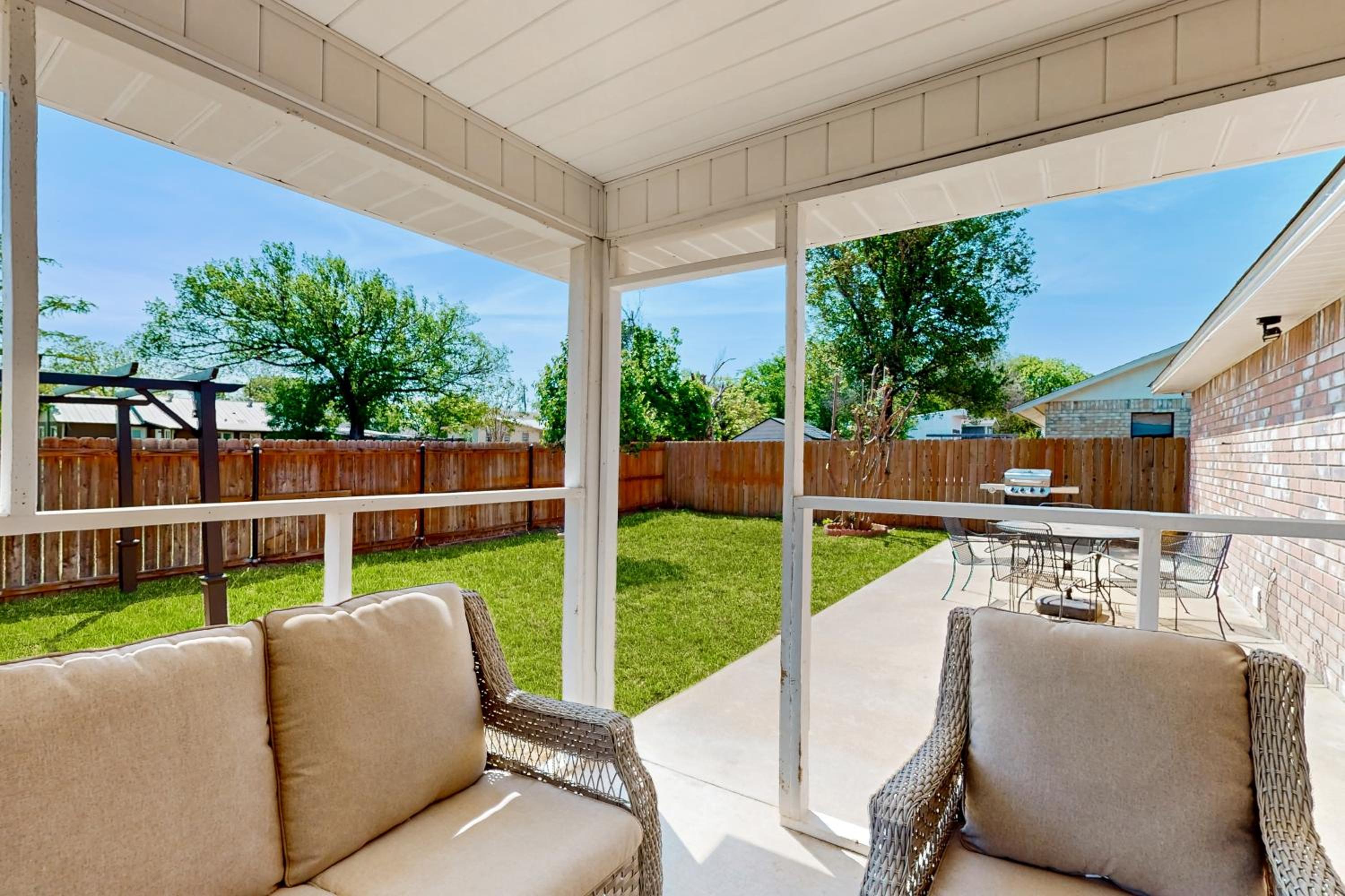 3BR Family-Friendly Home with Patio and BBQ