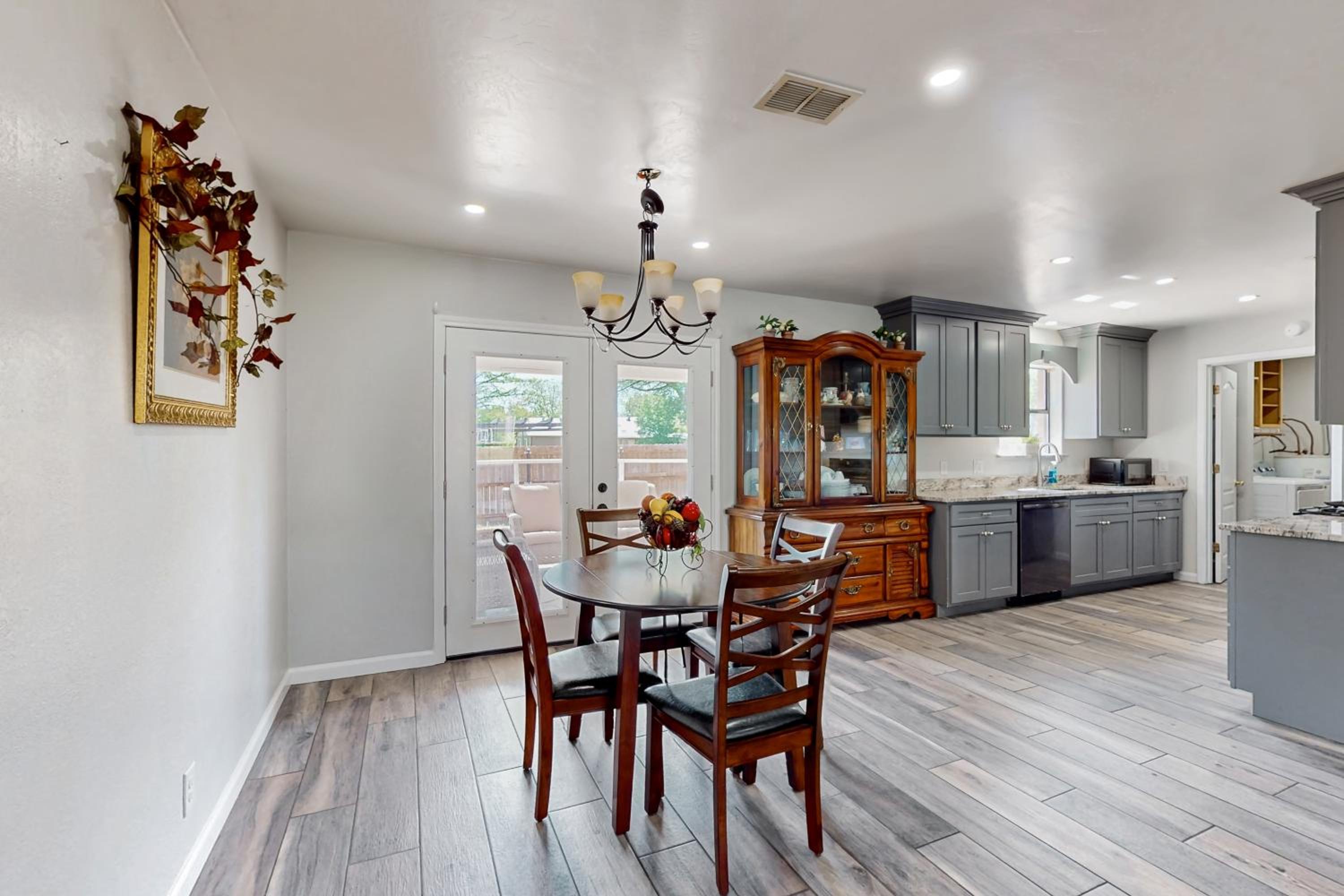 3BR Family-Friendly Home with Patio and BBQ