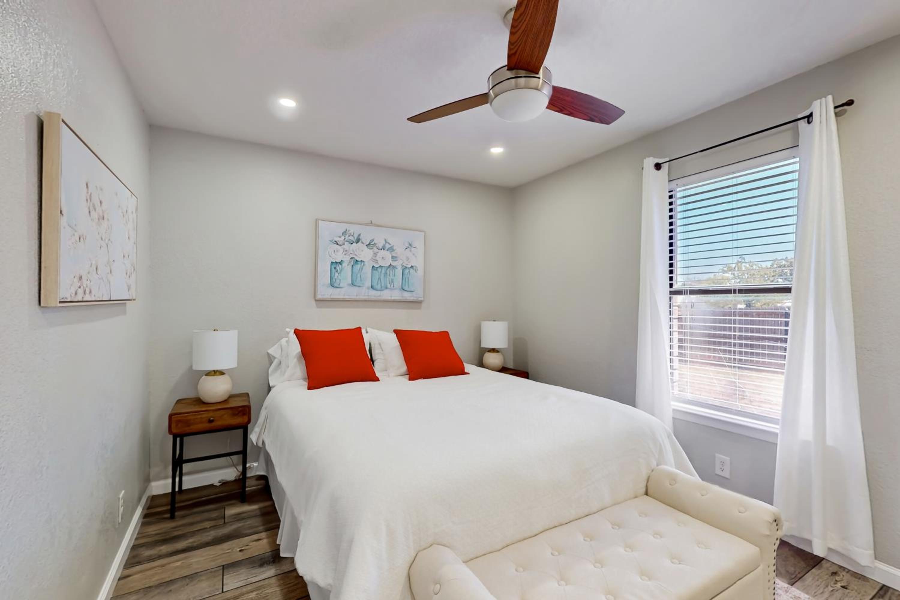 3BR Family-Friendly Home with Patio and BBQ