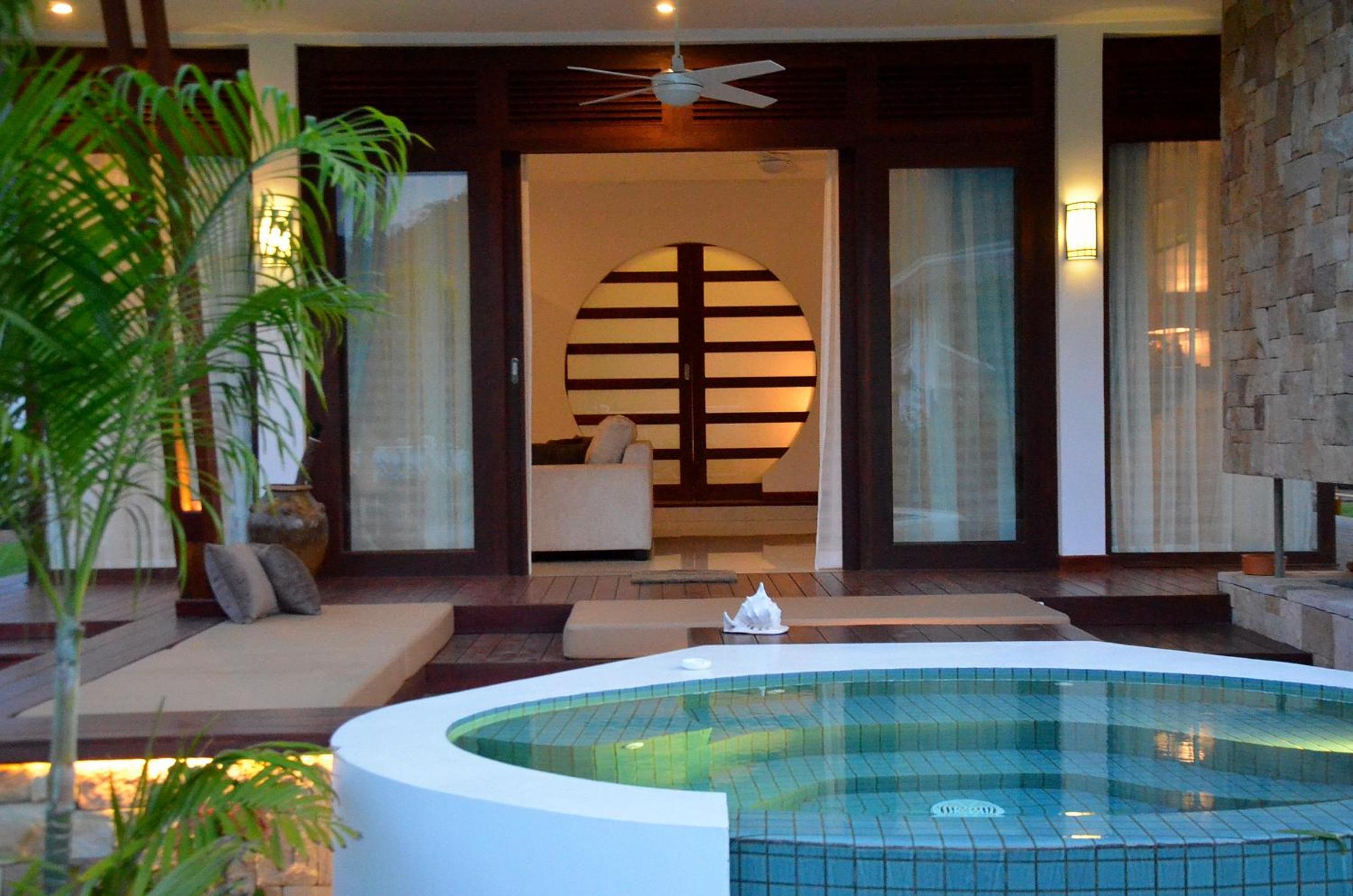 Cominsia Lodge