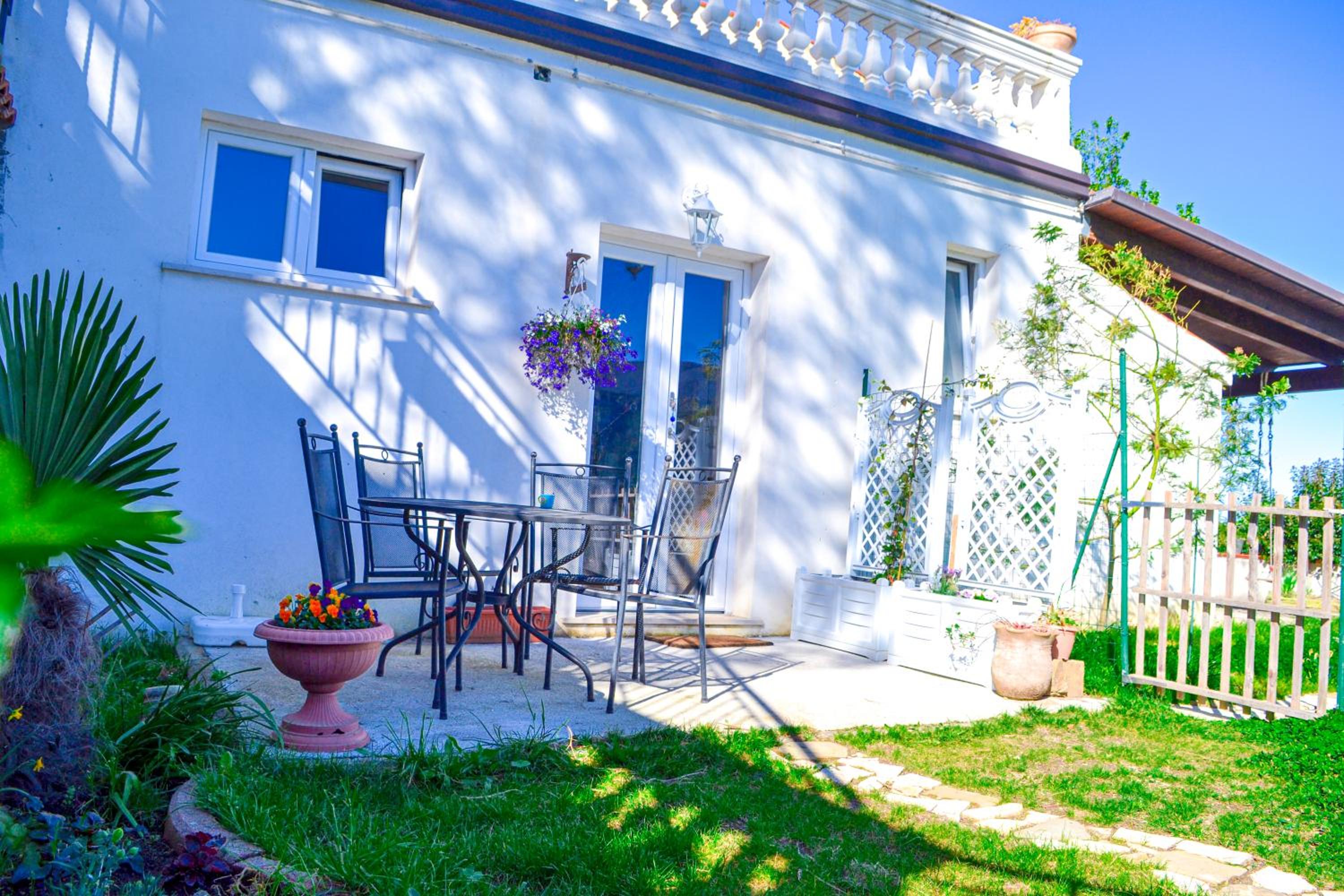 Rigoletto Cilento with private garden and pool