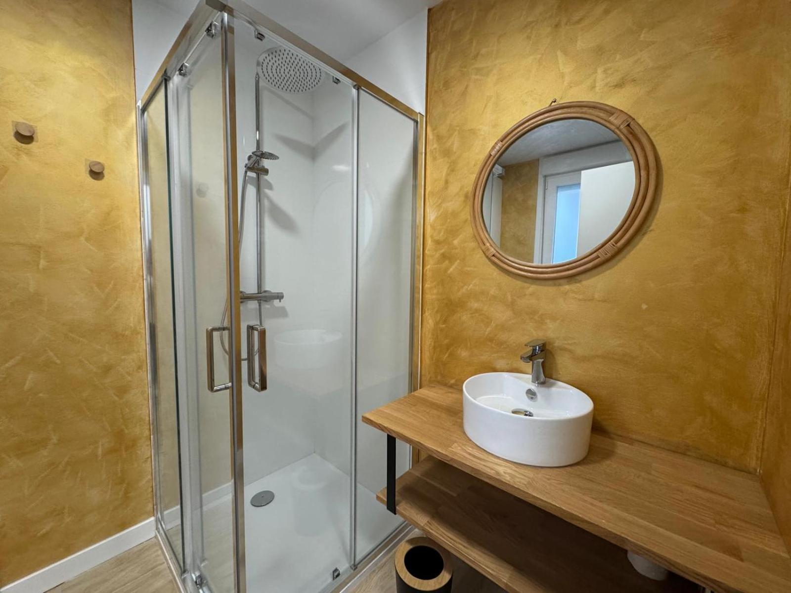 Oak Home - Oakplaces