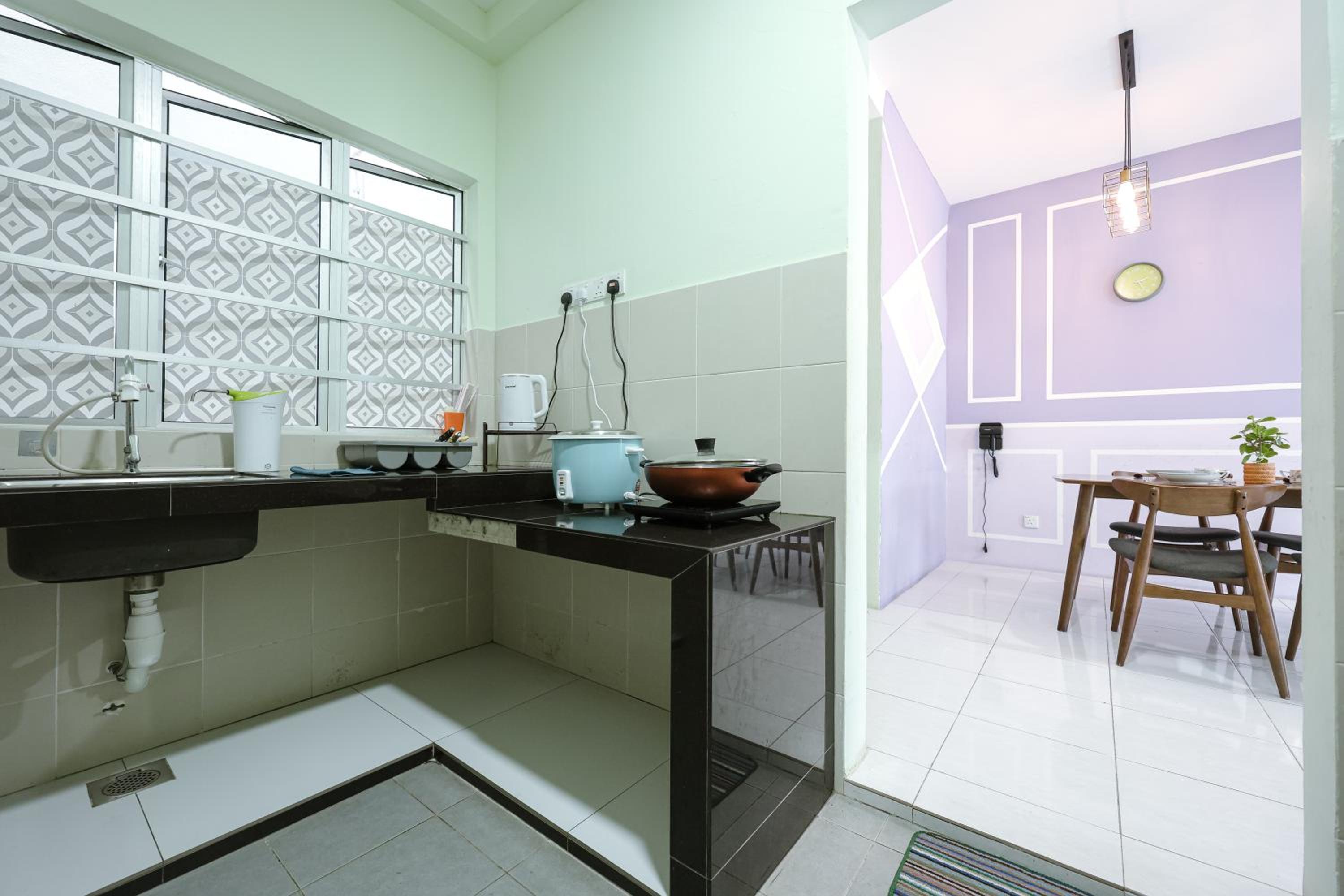 Lavender Dream Brinchang Cozy Family 10 Pax Clover Home 8-01