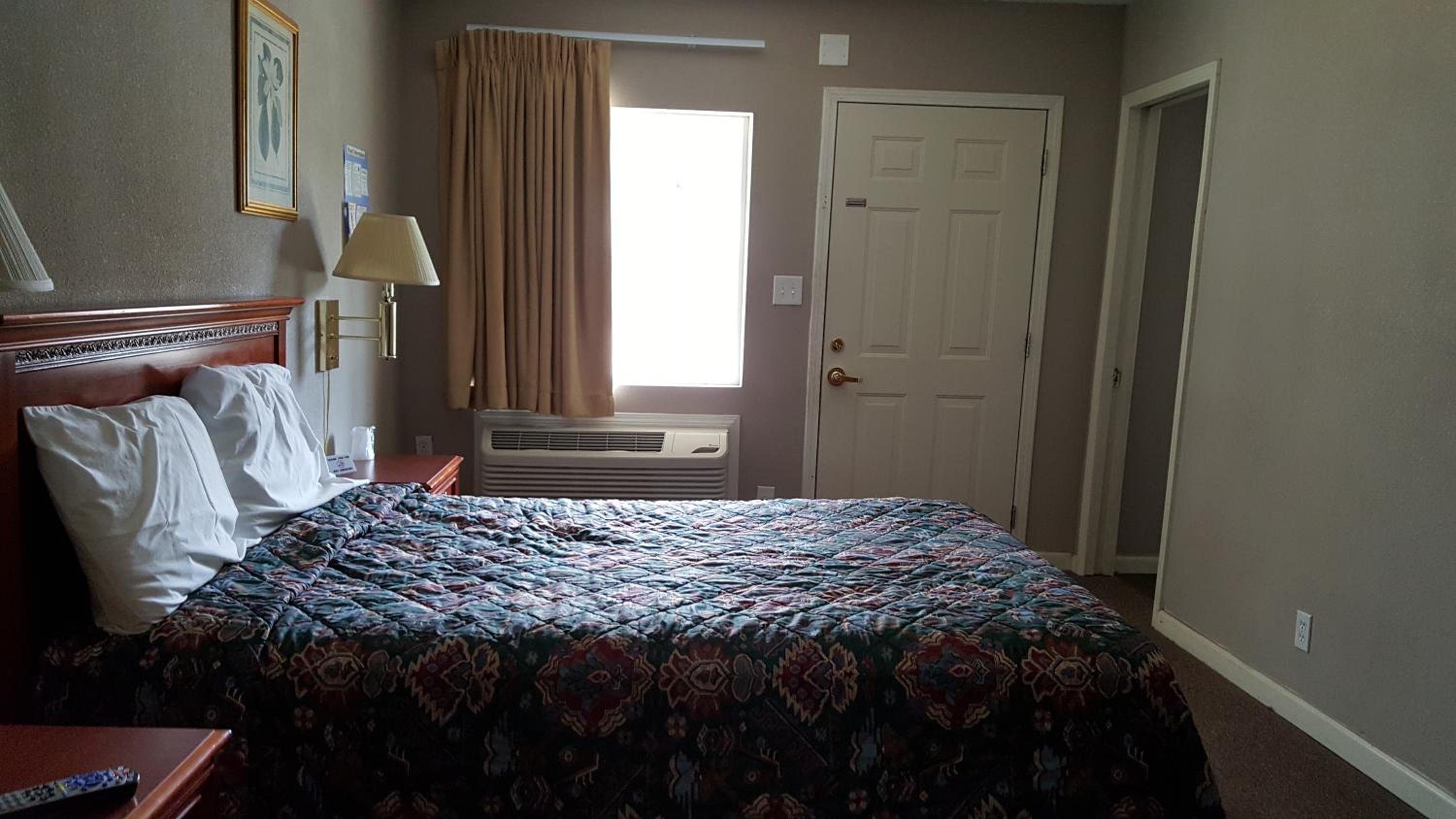Pacific Motel