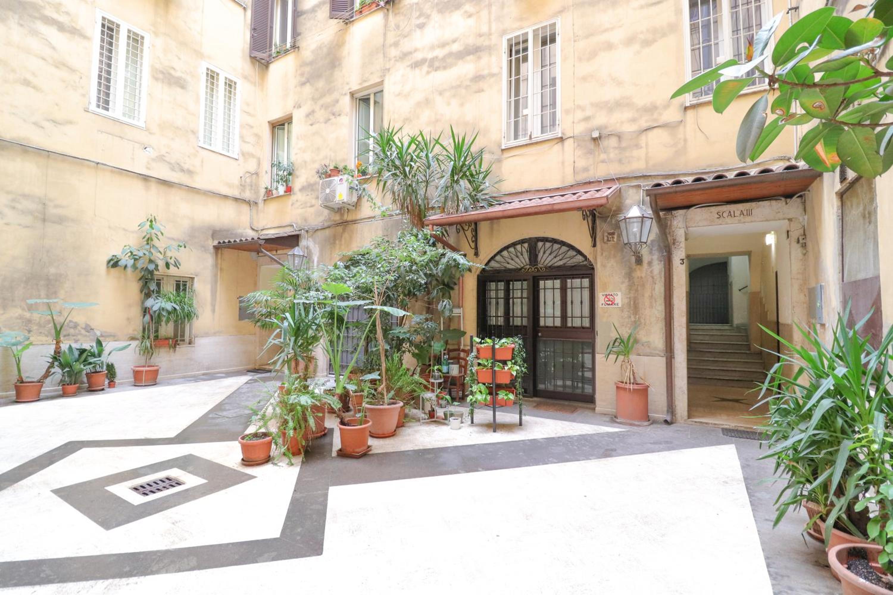FLORA- Loft Luxury - tra Colosseo e Santa Maria Maggiore - Metro