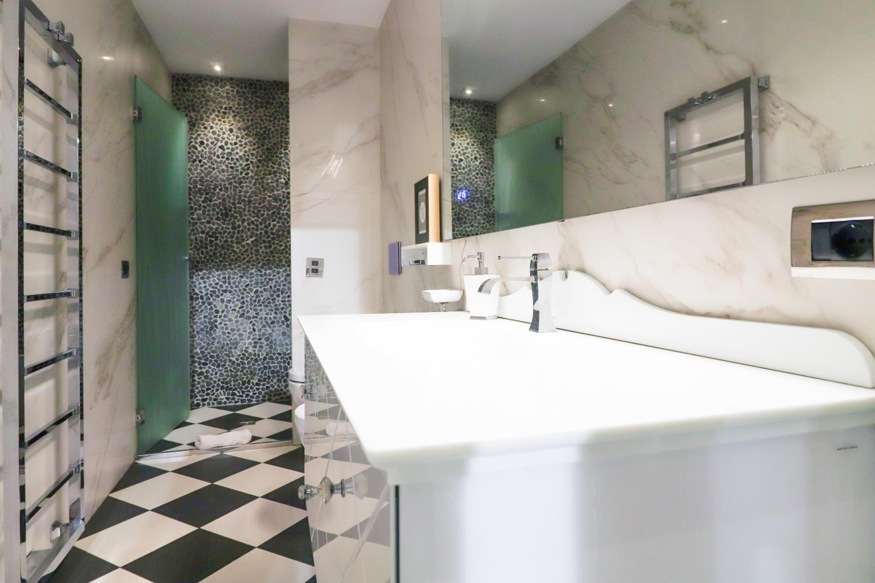 FLORA- Loft Luxury - tra Colosseo e Santa Maria Maggiore - Metro
