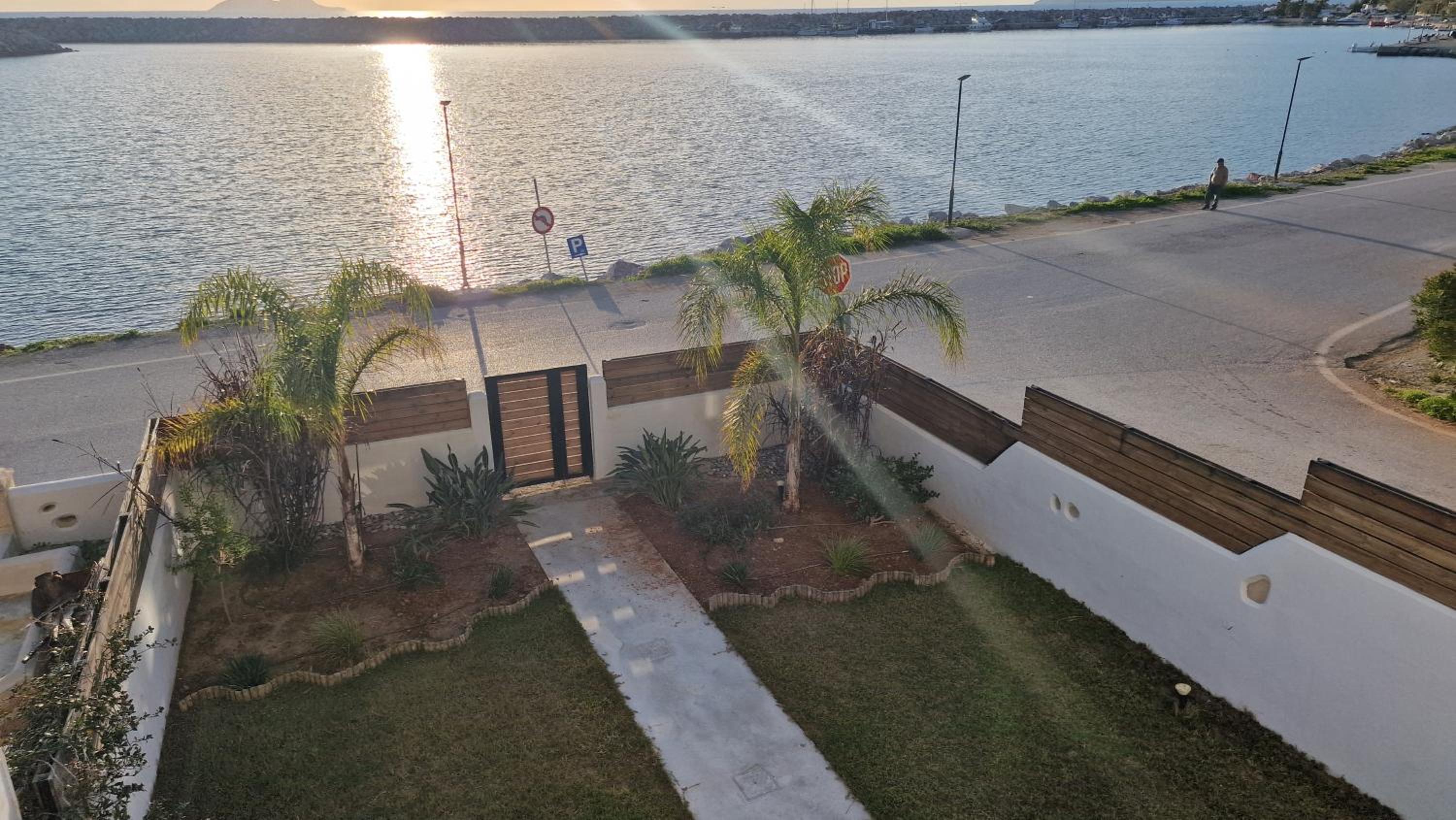 Isalos Sea View Studios, photo 40