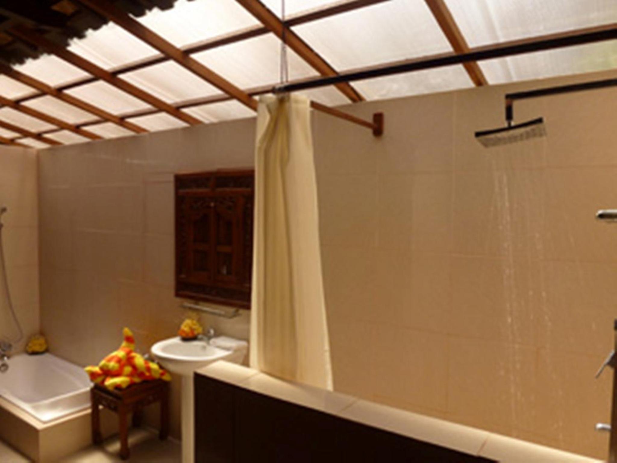 Gazebo Beach Hotel