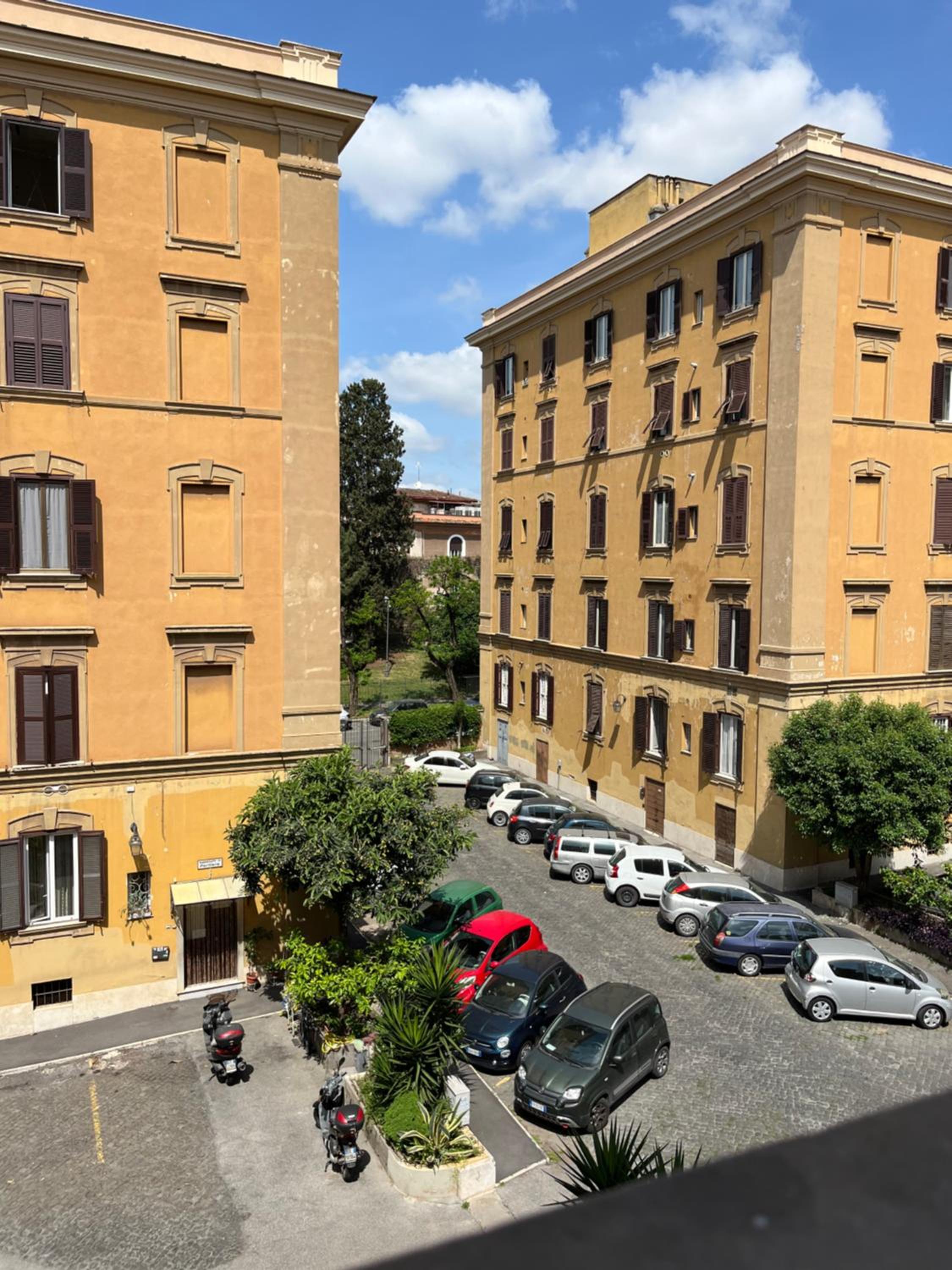 RL Apartment
