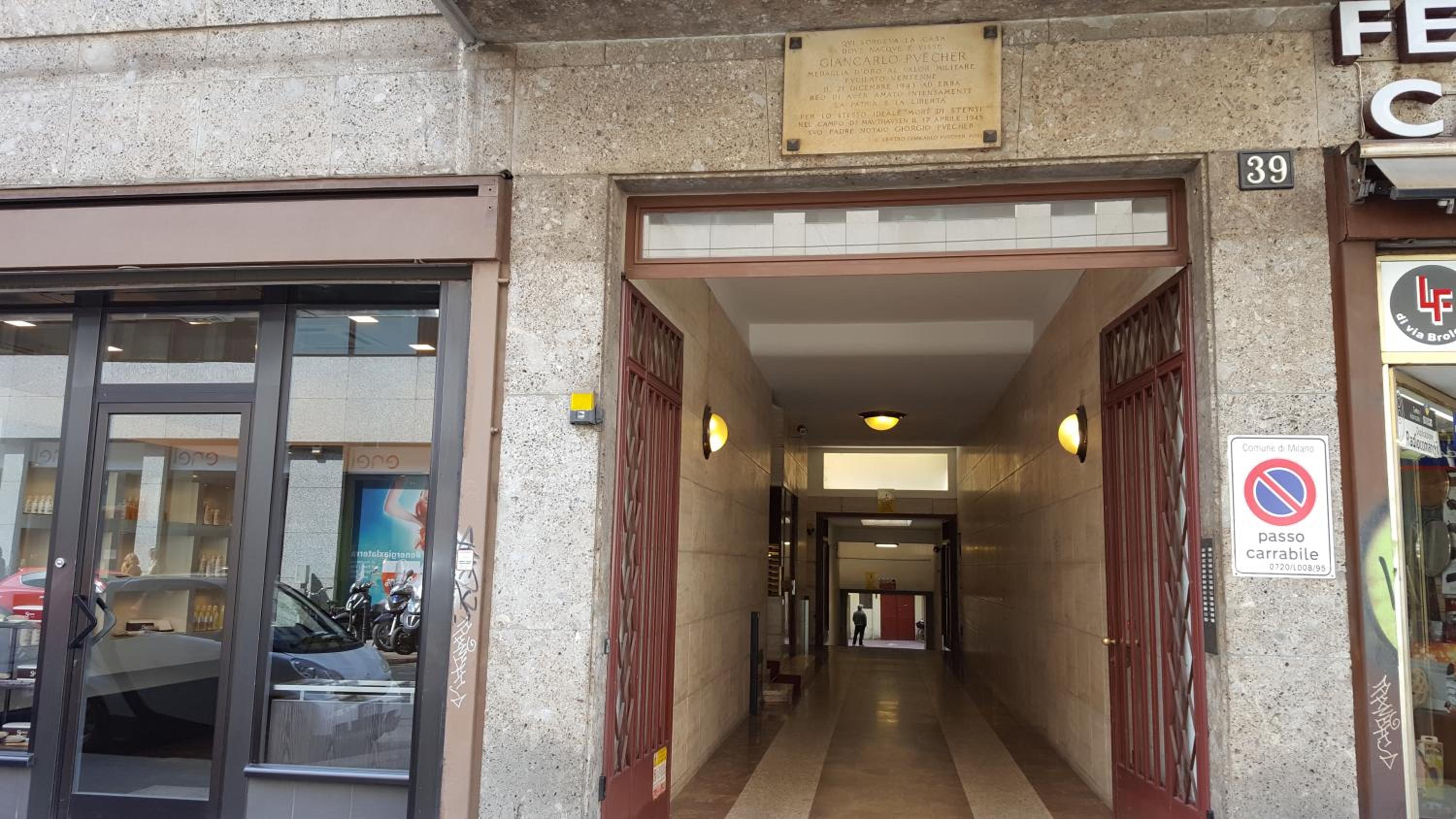 BnButler - Broletto 39 - A few steps to the Duomo and La Scala