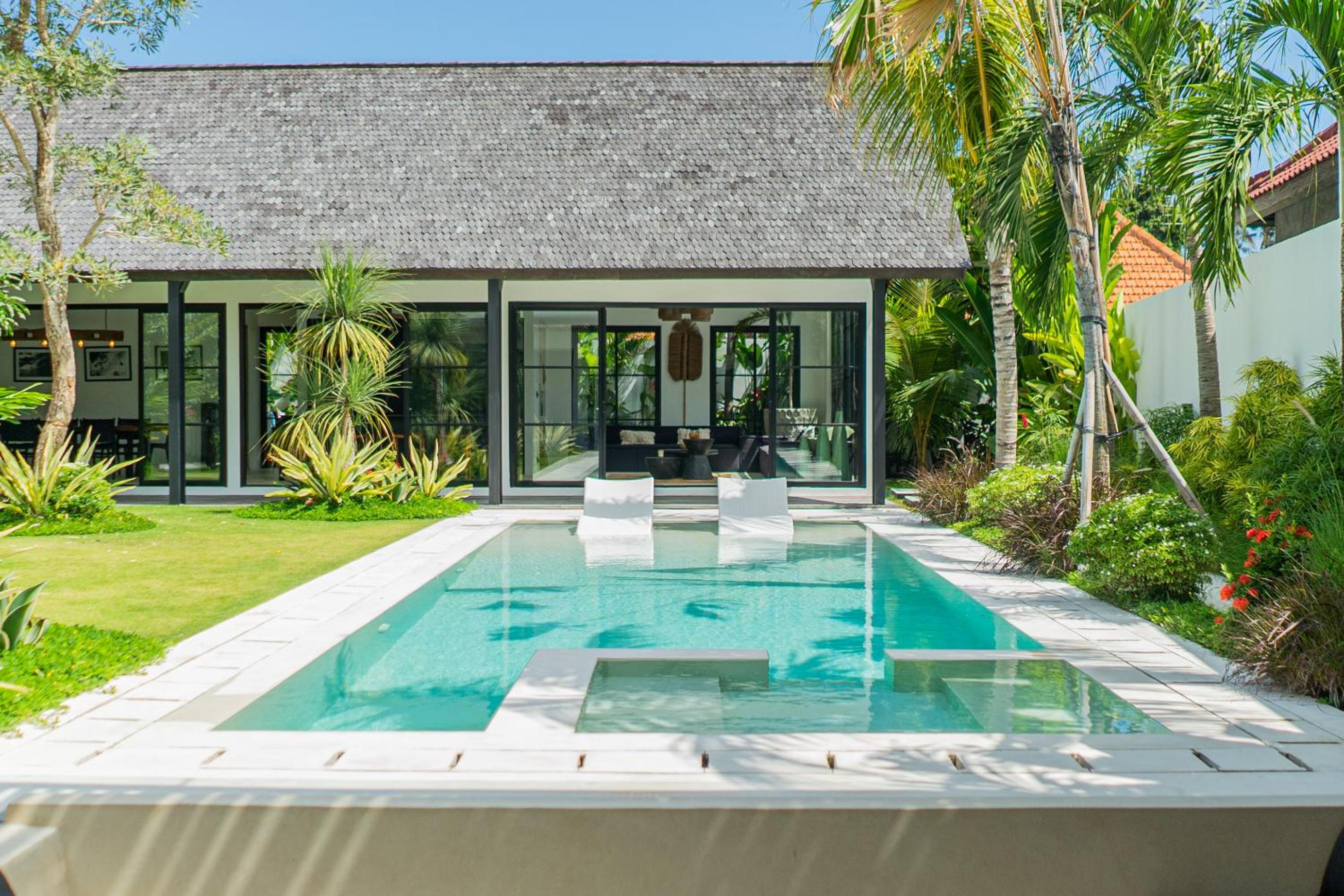 Villa KaKao - 4BR Villa in Kedungu