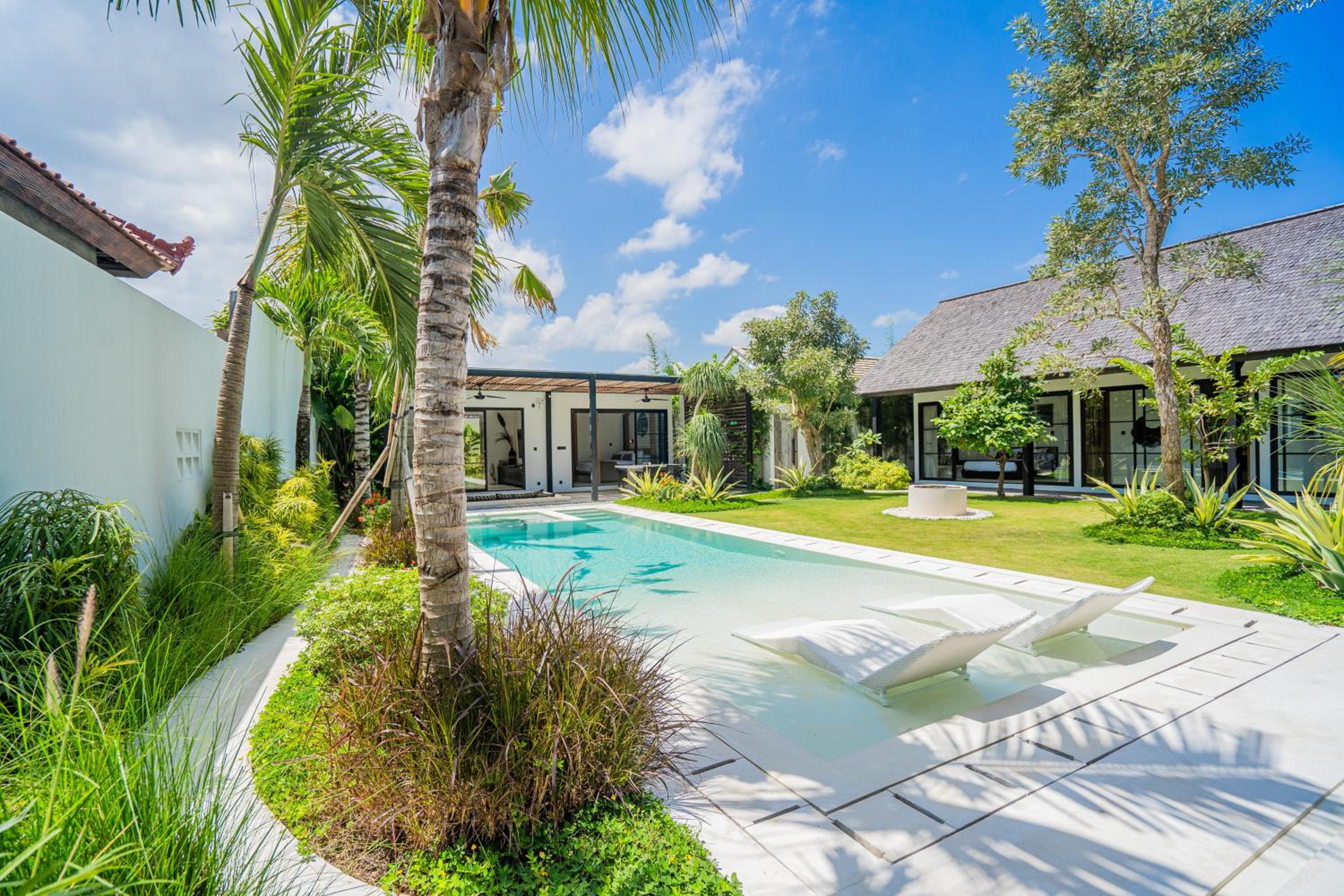 Villa KaKao - 4BR Villa in Kedungu