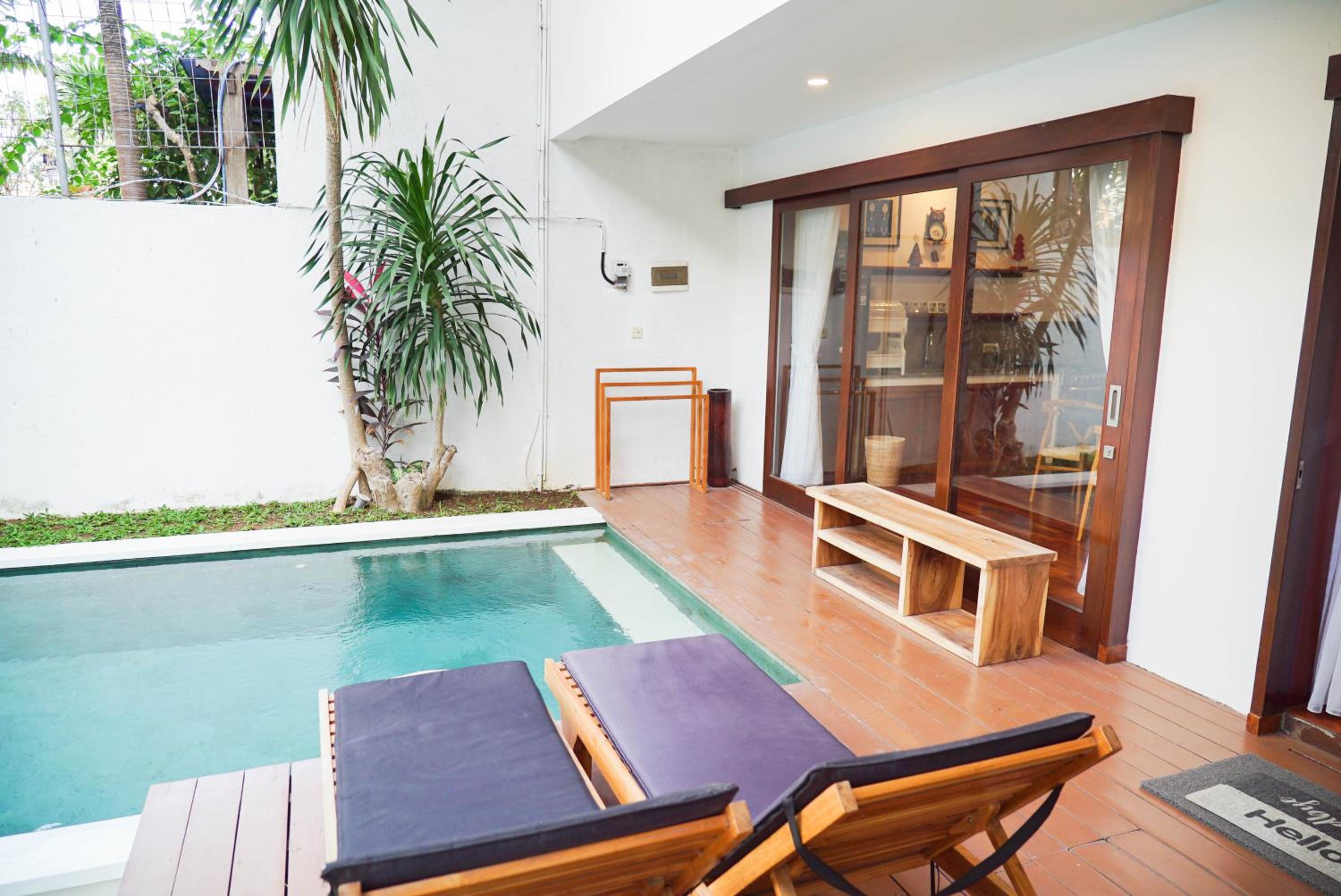 Mari Mar Beach Villa - 3BR next to Echobeach