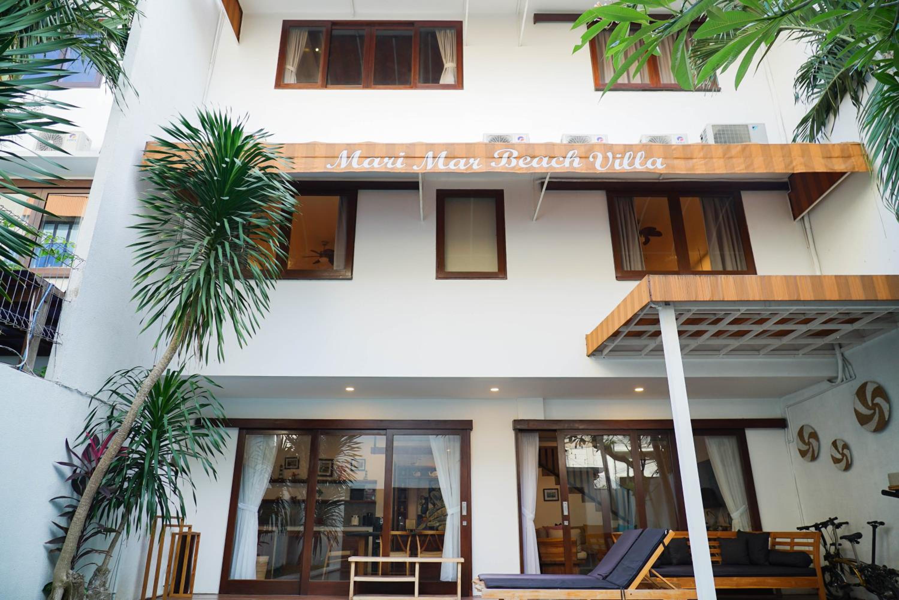 Mari Mar Beach Villa - 3BR next to Echobeach