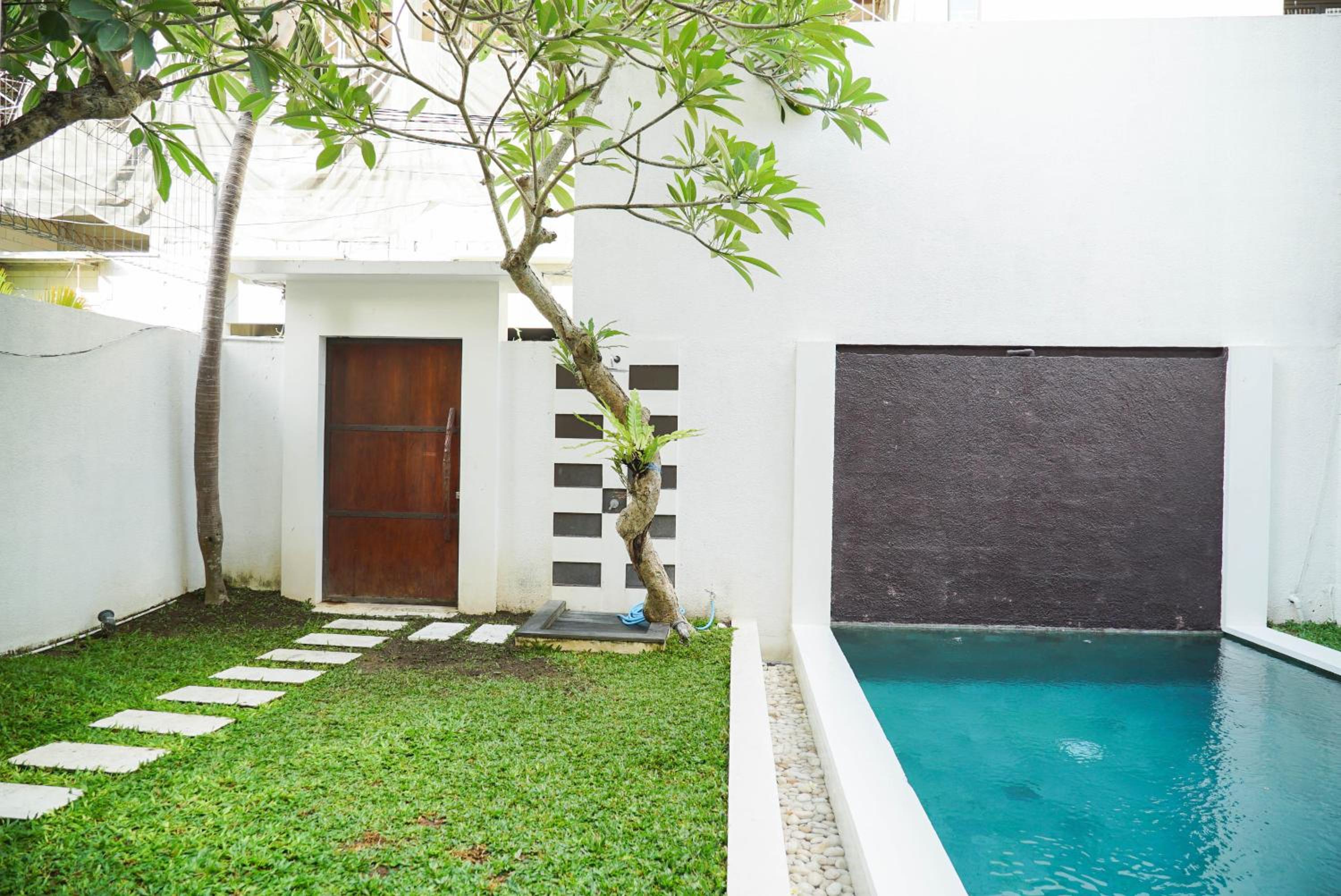 Mari Mar Beach Villa - 3BR next to Echobeach