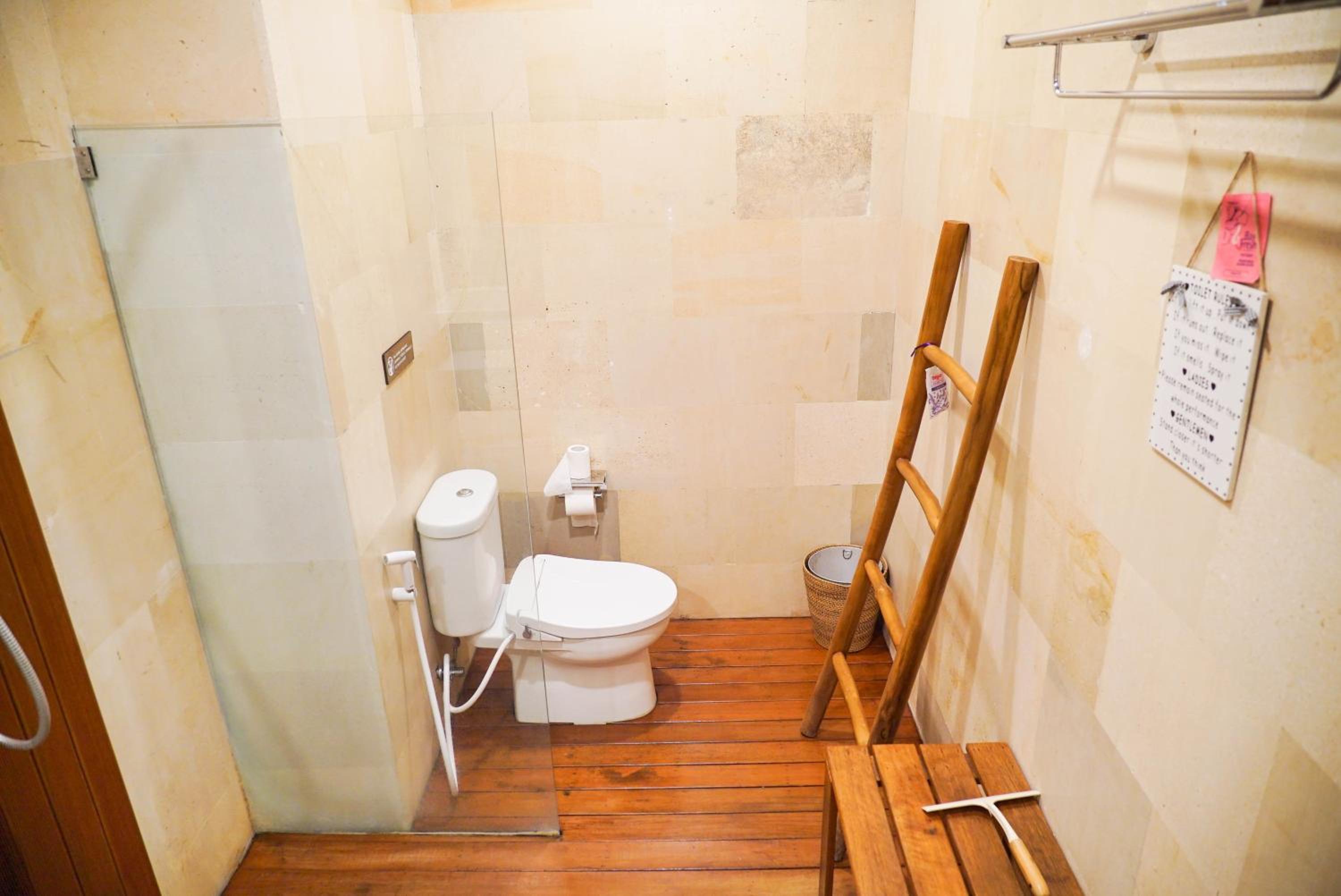 Mari Mar Beach Villa - 3BR next to Echobeach