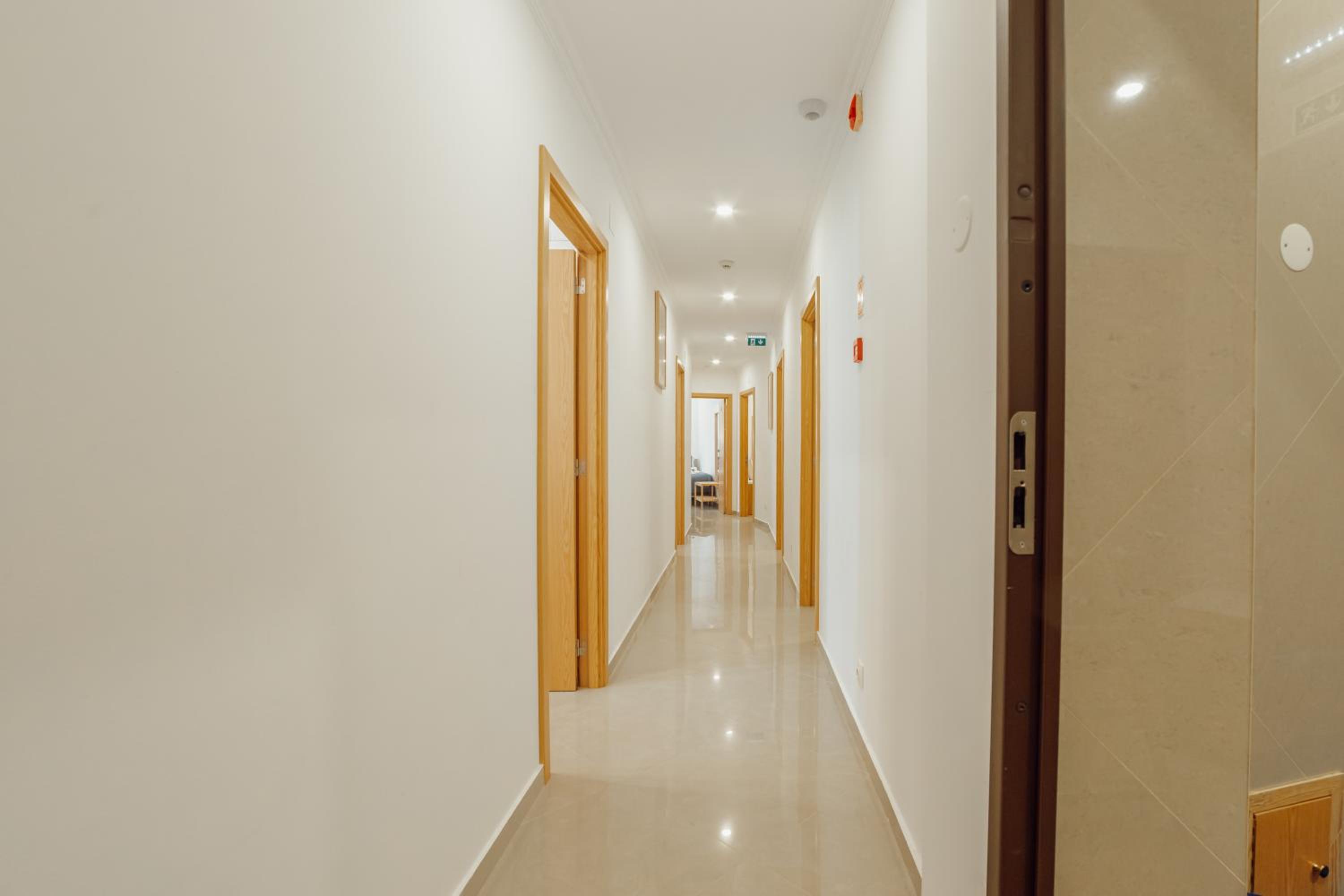 Downtown Lisbon Suites by Hosty