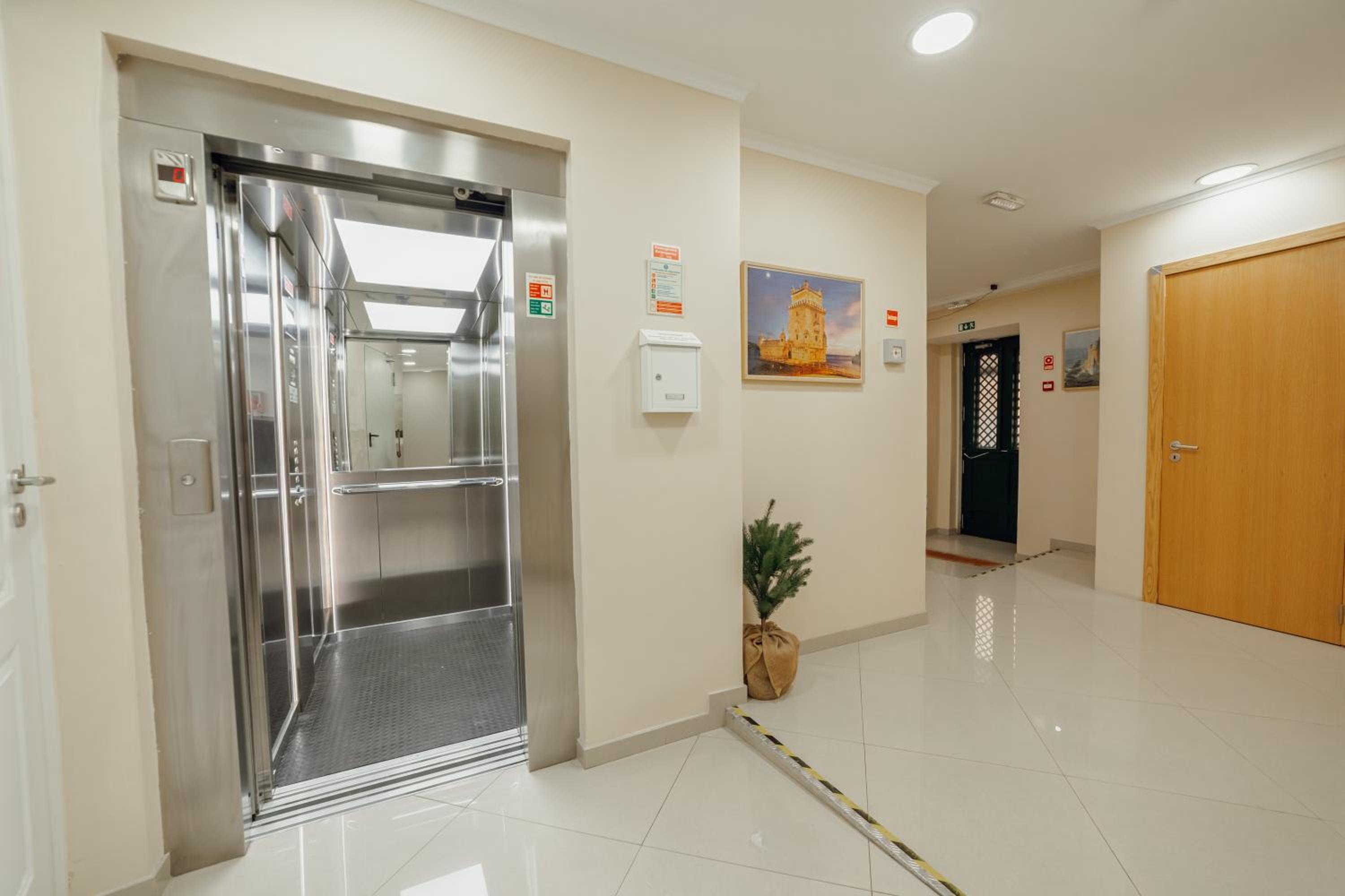 Downtown Lisbon Suites by Hosty