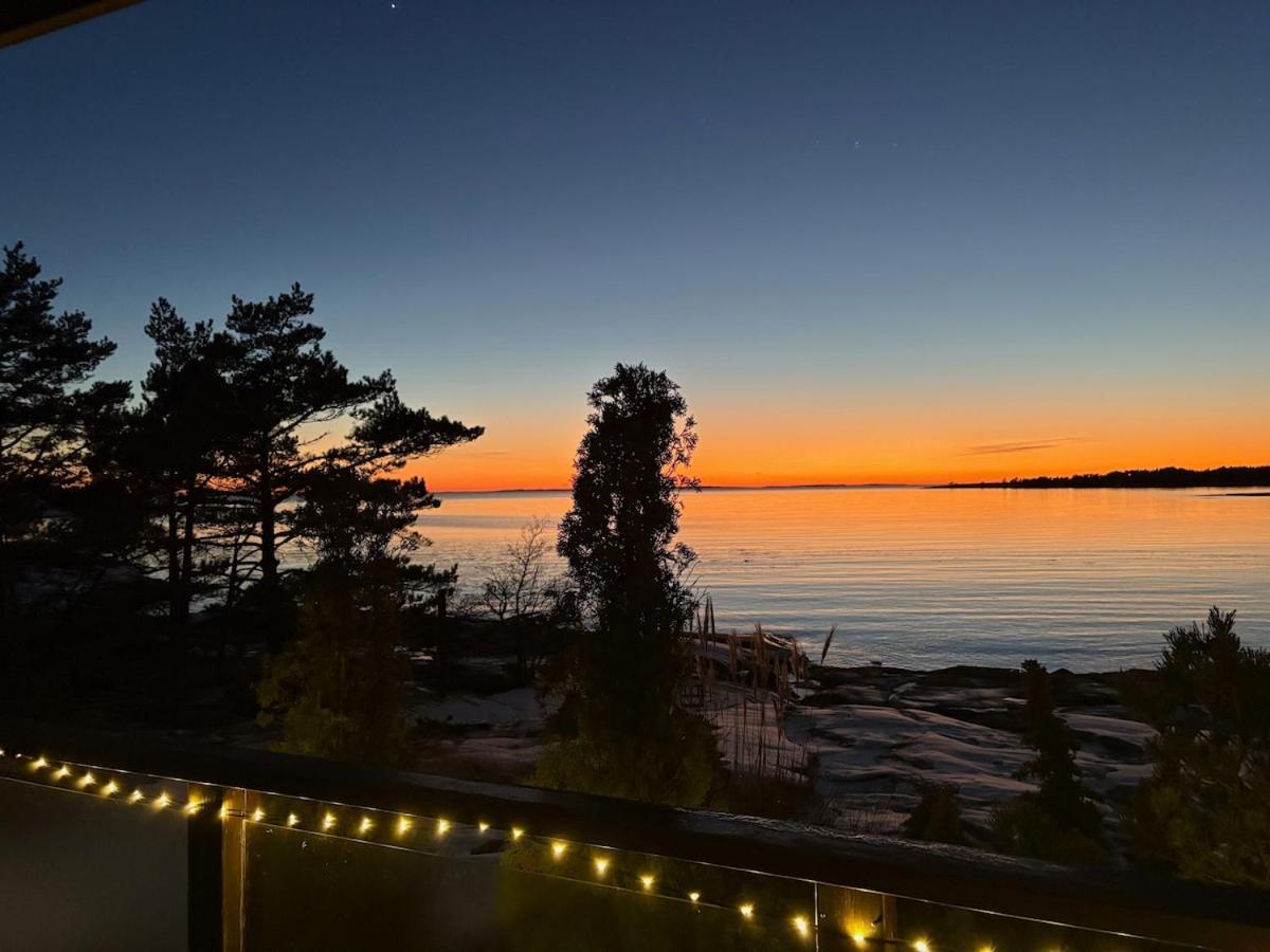 Escape to a Seaside Paradise Your Cozy Hideaway