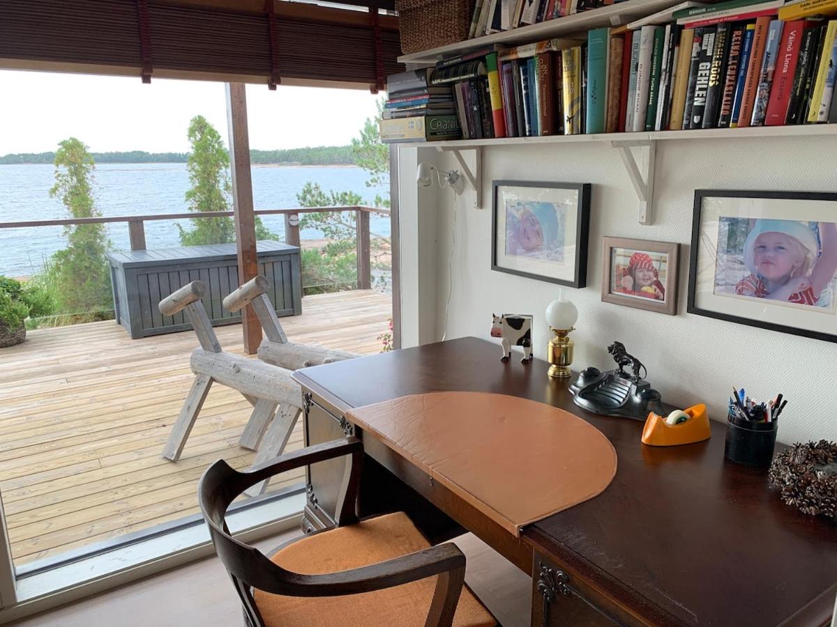 Escape to a Seaside Paradise Your Cozy Hideaway