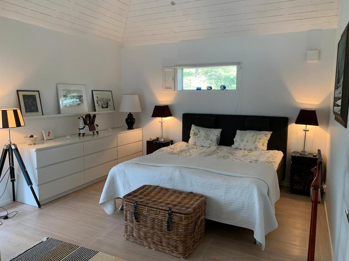 Escape to a Seaside Paradise Your Cozy Hideaway