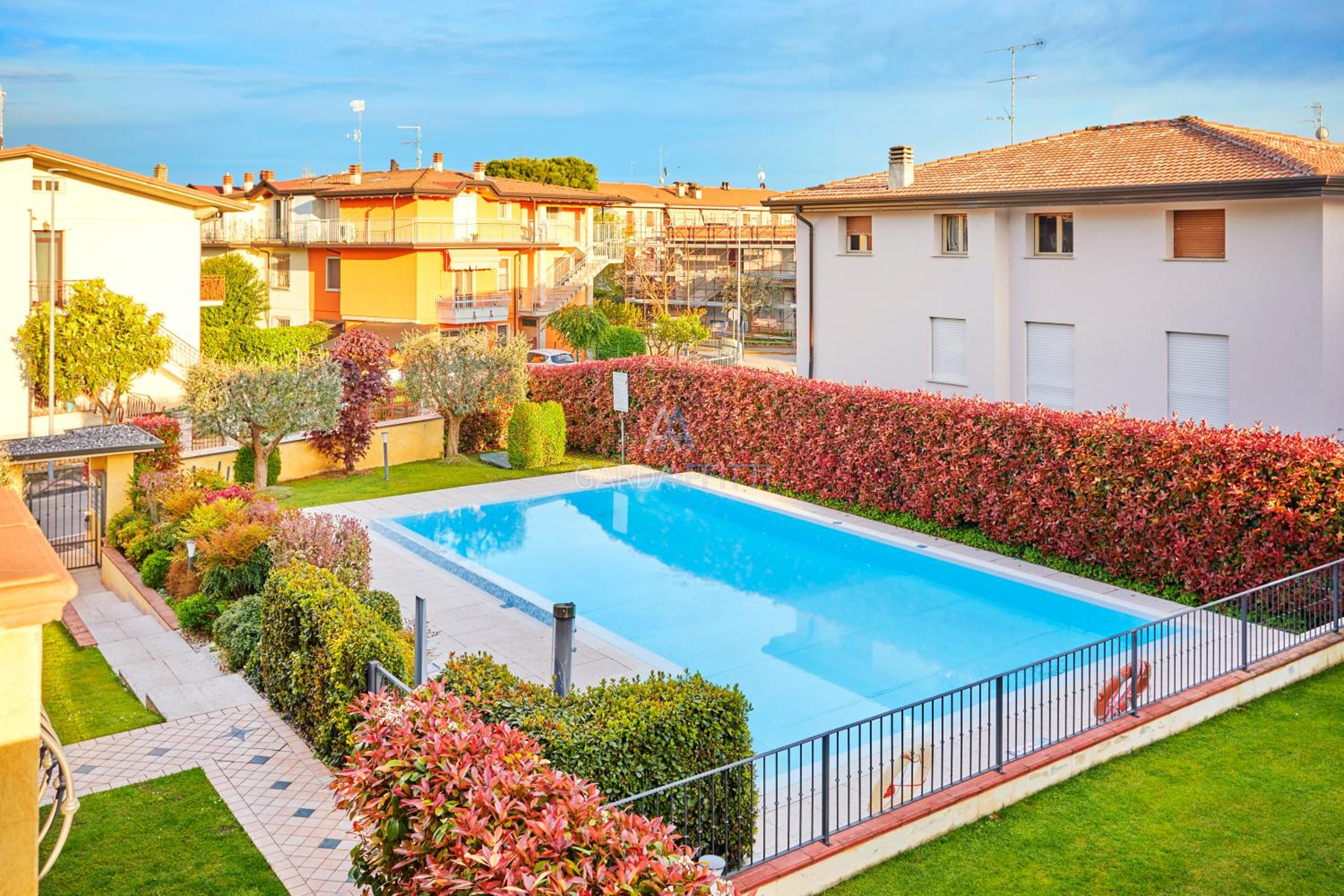 Smeraldo Apartment - Vista Piscina