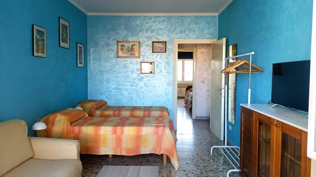A casa di Ugo - Colors and space at Pigneto, Rome