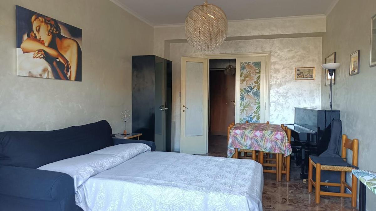 A casa di Ugo - Colors and space at Pigneto, Rome