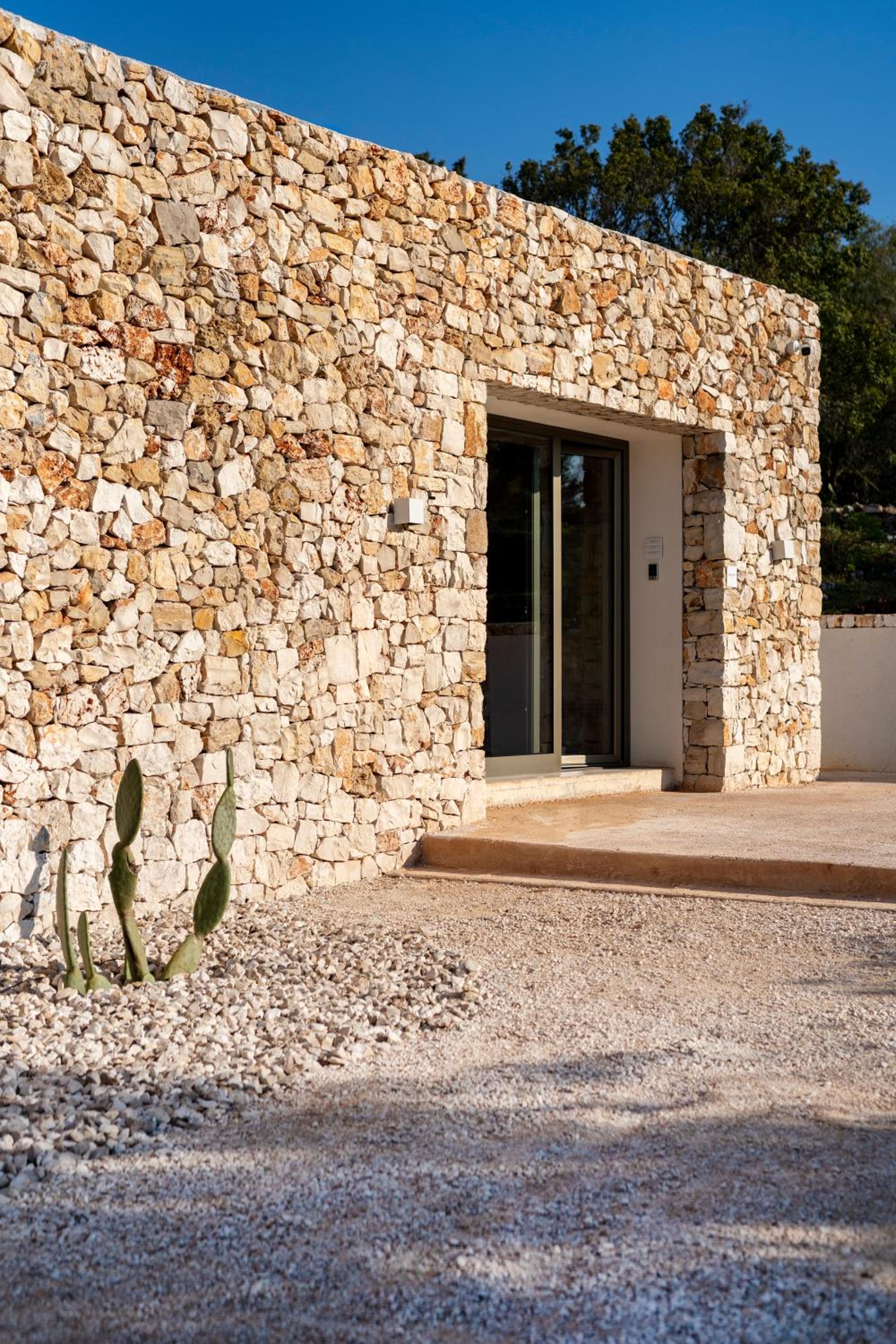 Botanico Villa & Suites