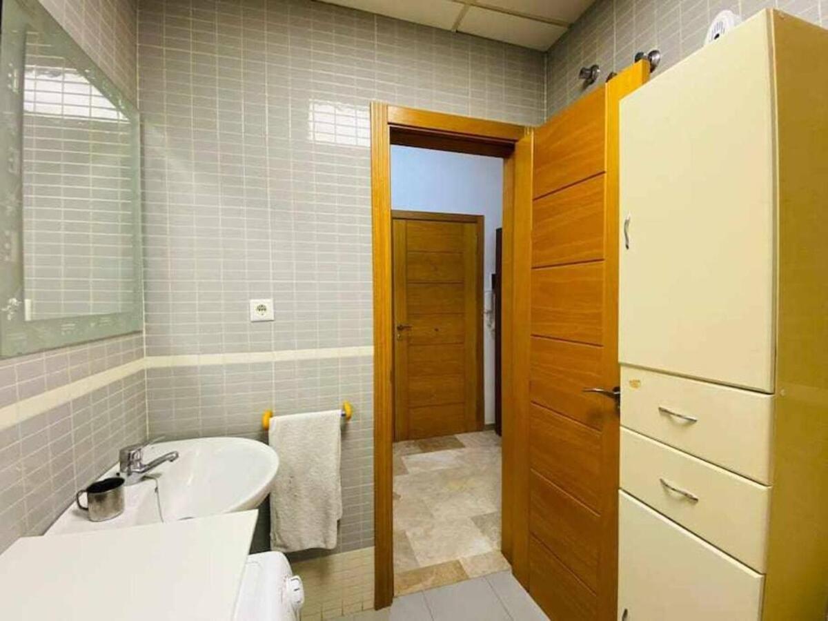 Apartamento con parking cerca de Puerto Marina